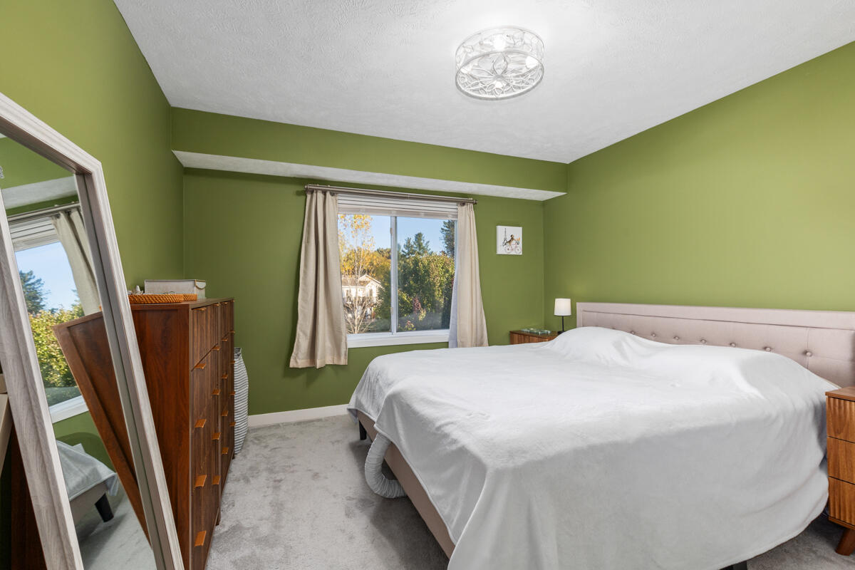 2863 Burritt Street NW