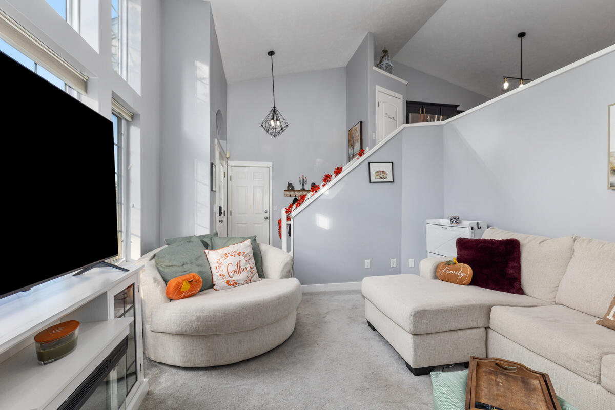 2863 Burritt Street NW