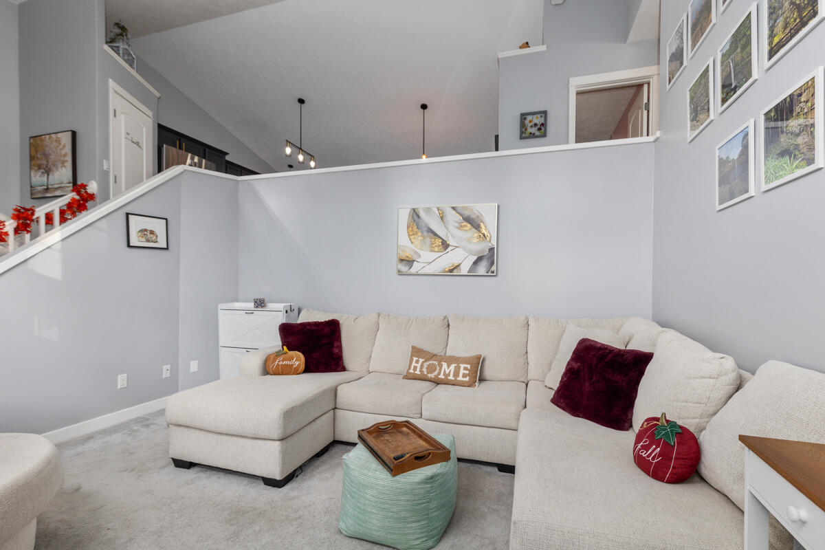 2863 Burritt Street NW