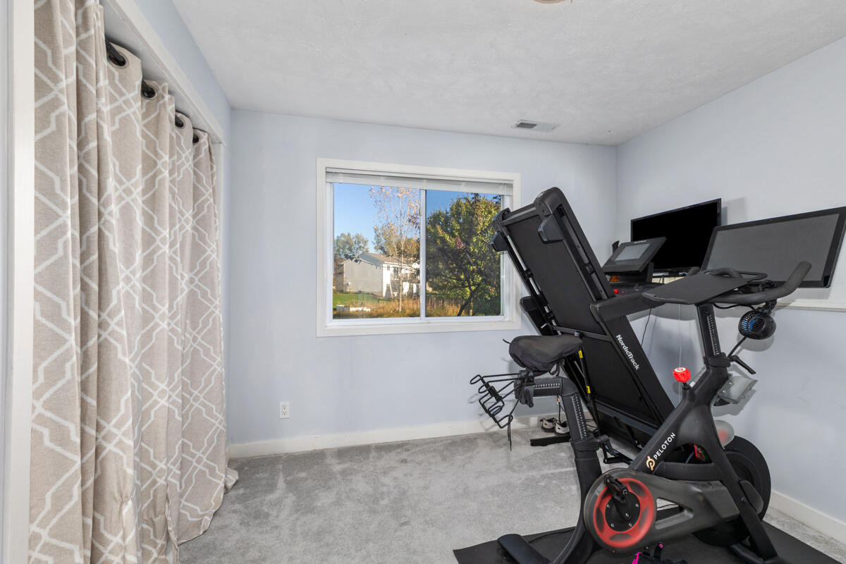 2863 Burritt Street NW