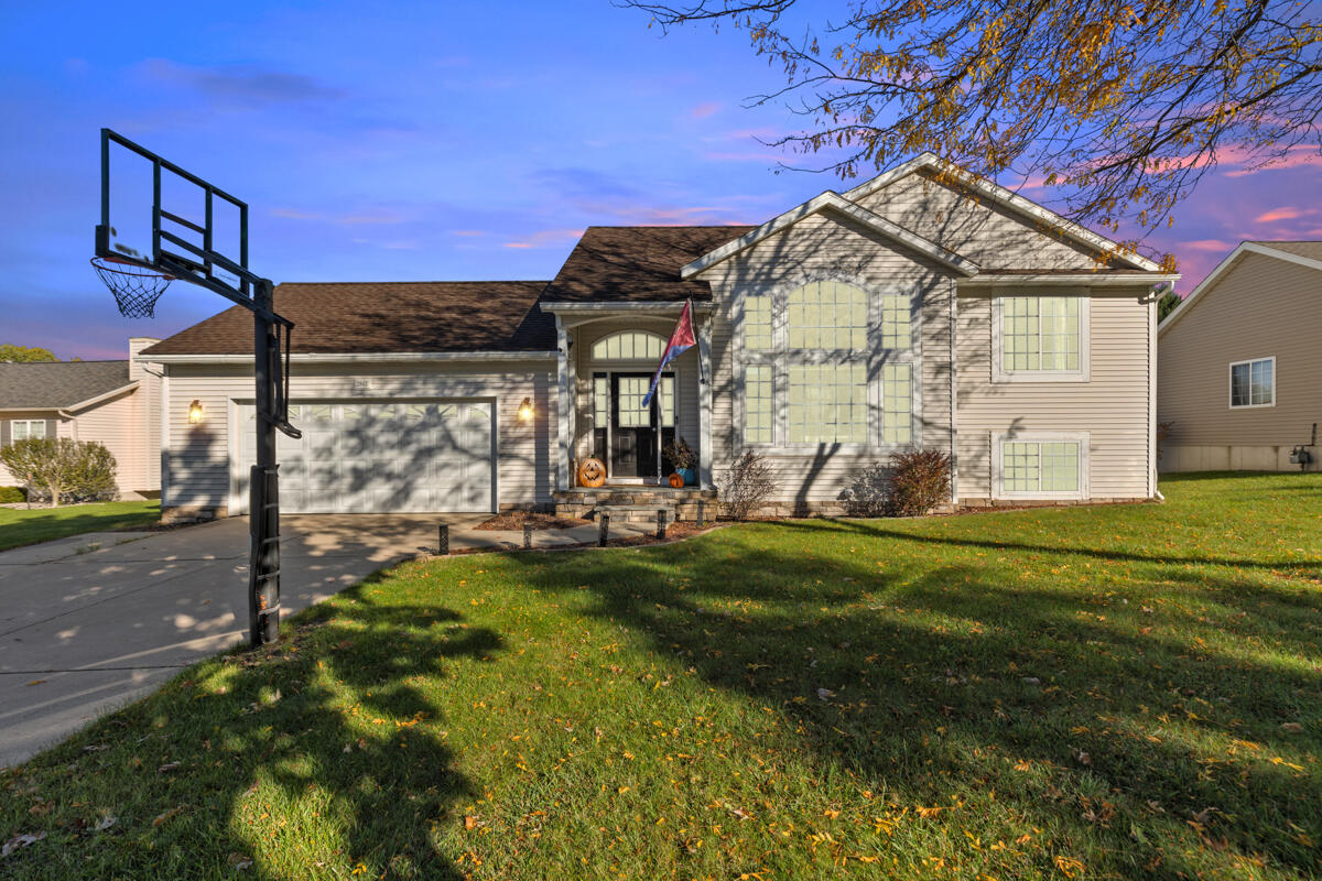 2863 Burritt Street NW