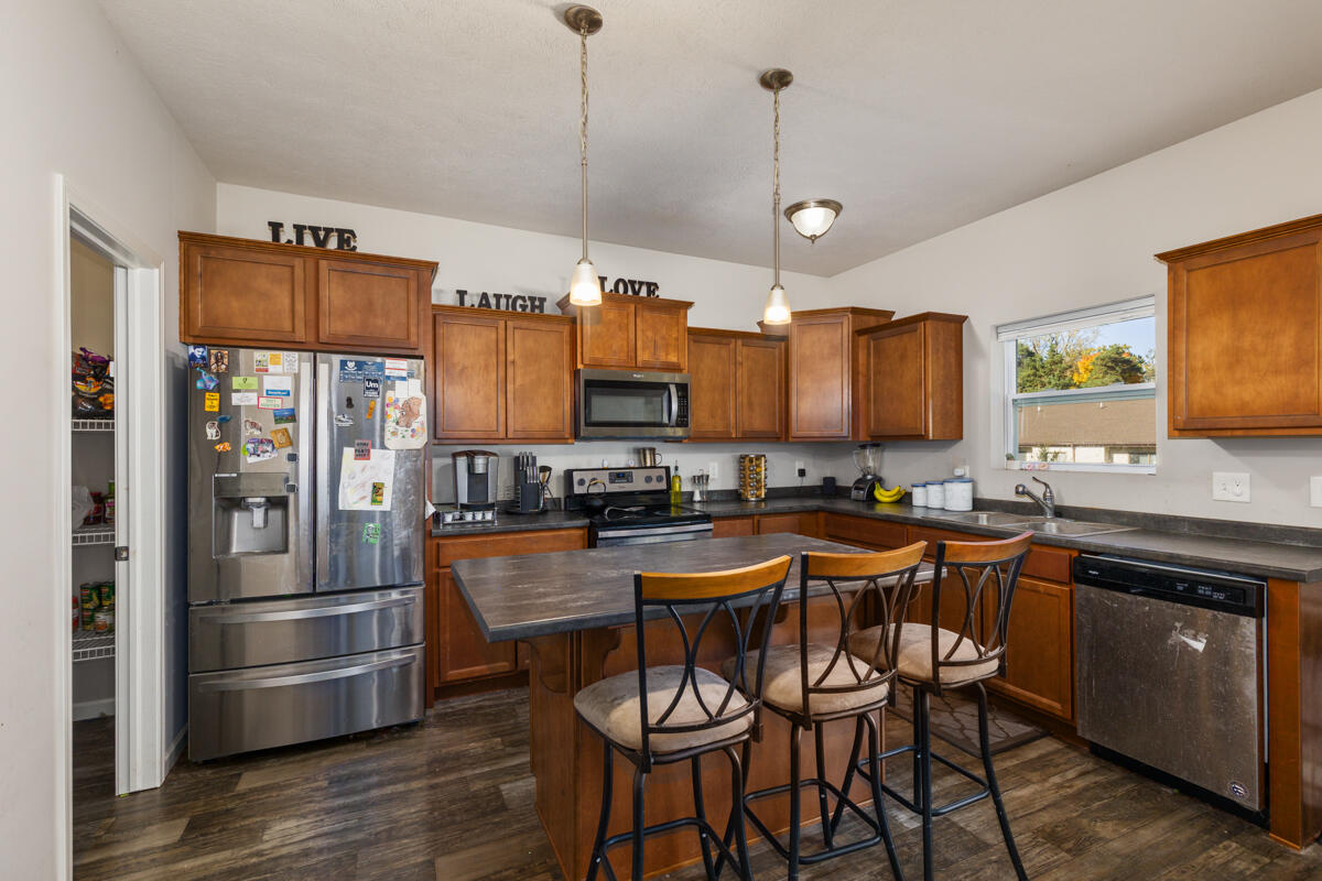 3439 Hidden Cove Lane