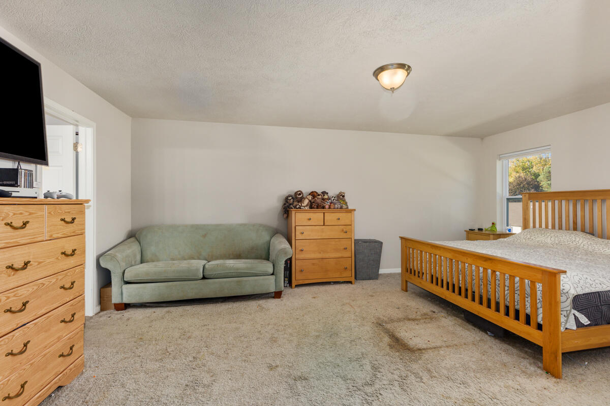 3439 Hidden Cove Lane