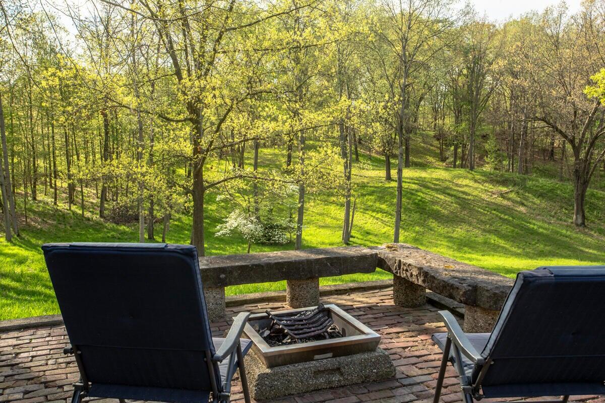 3705 Grand River Drive NE