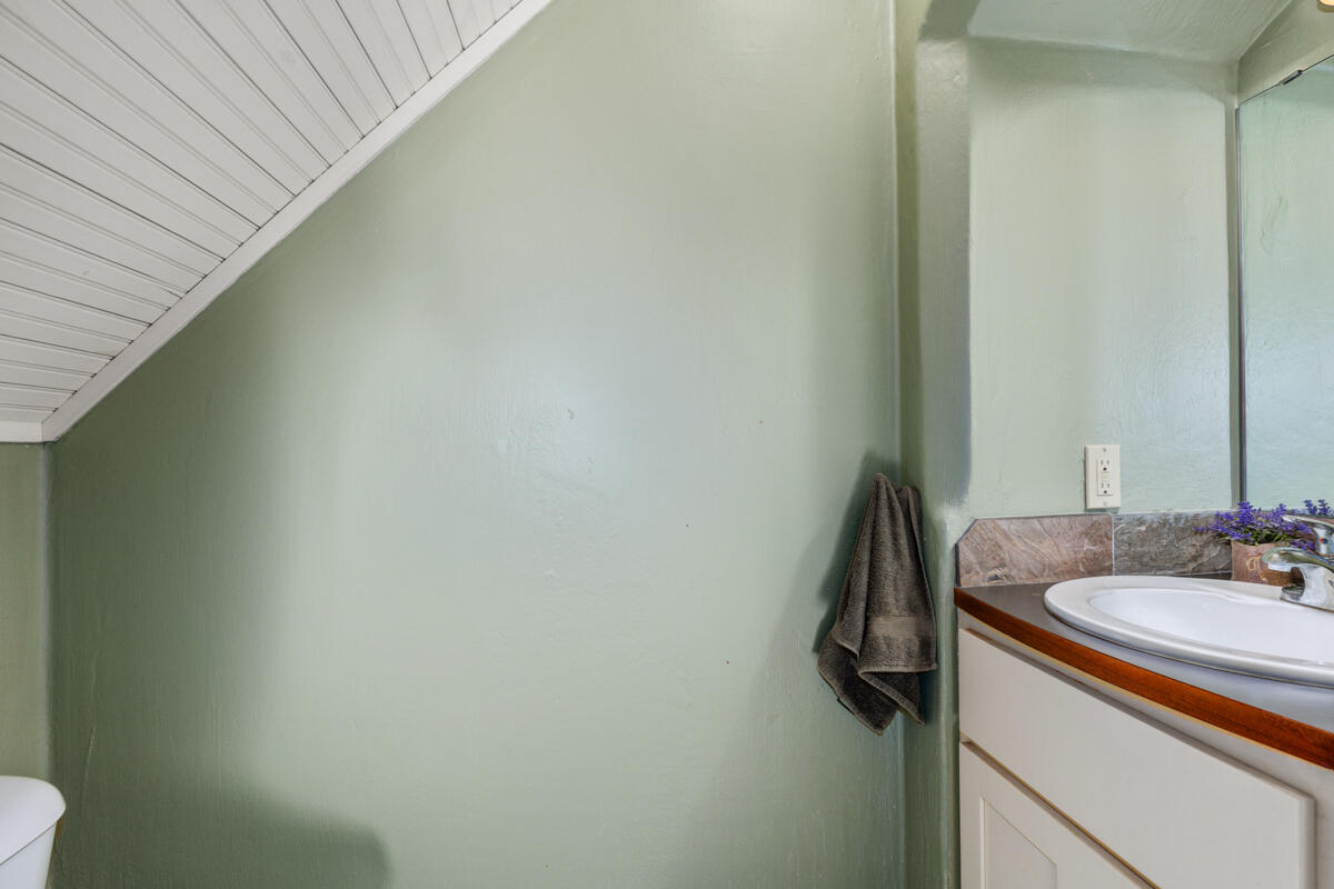 3705 Grand River Drive NE