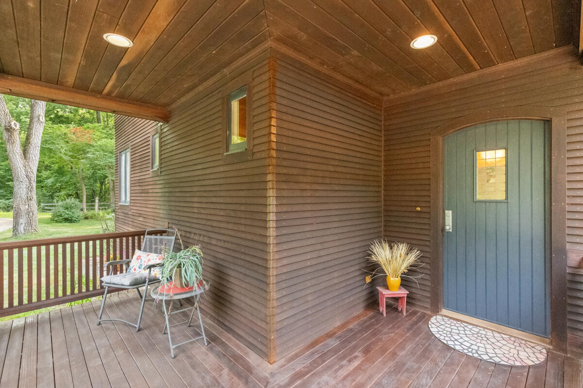 3705 Grand River Drive NE