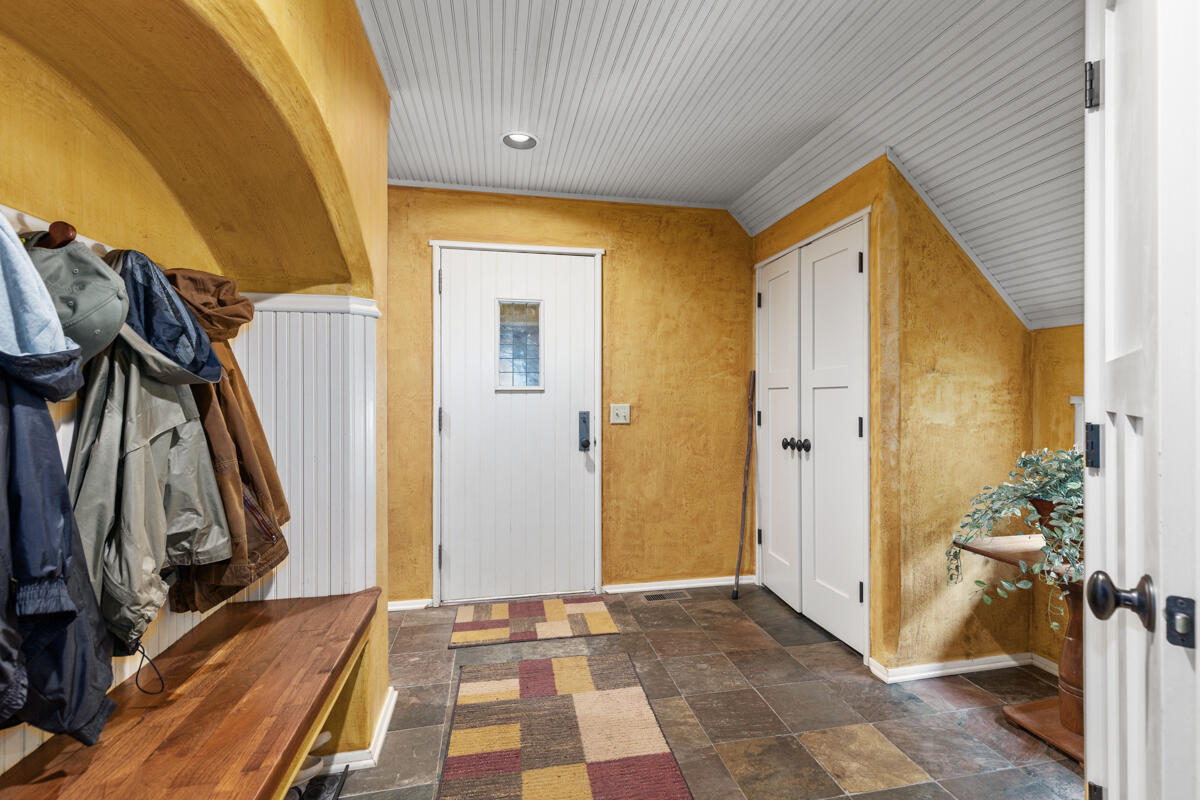 3705 Grand River Drive NE