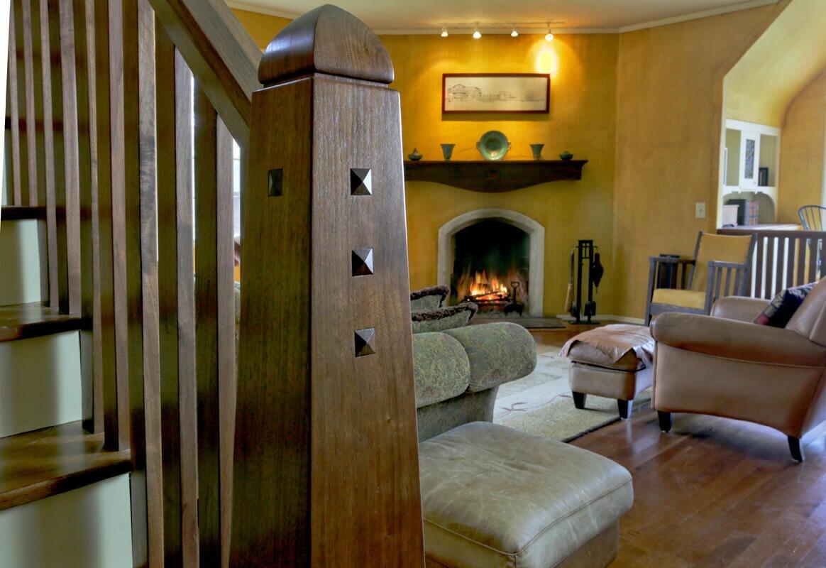 3705 Grand River Drive NE