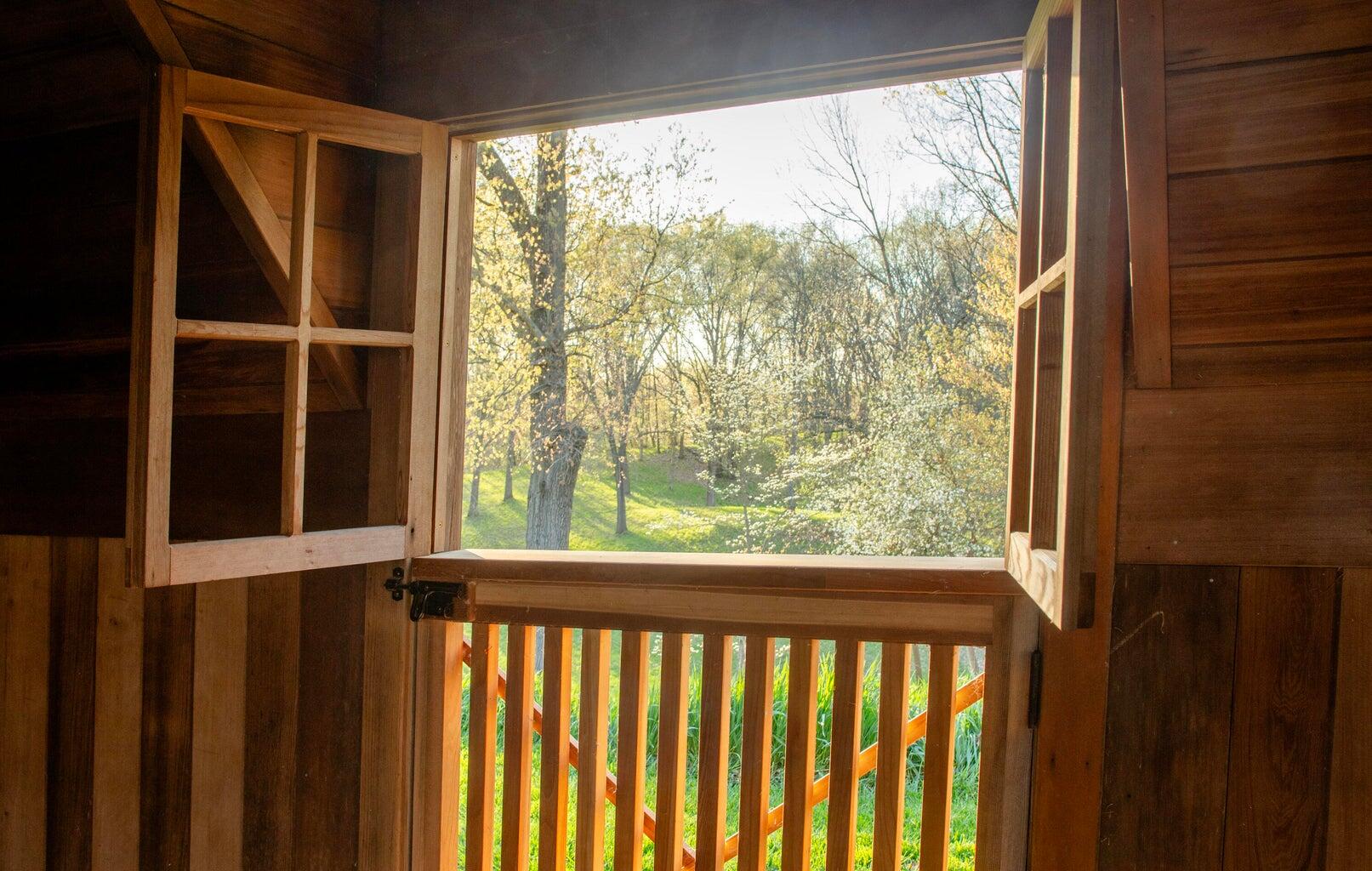 3705 Grand River Drive NE