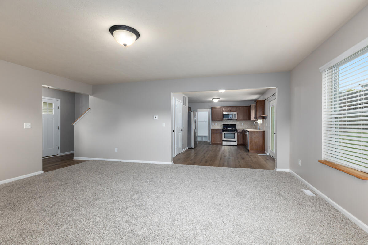 24537 Brownstone Boulevard