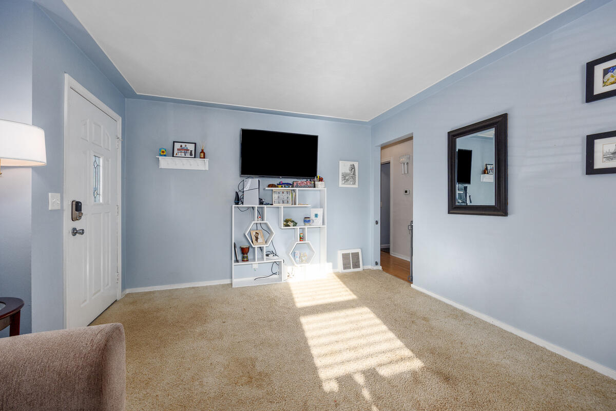 931 Ariebill Street SW