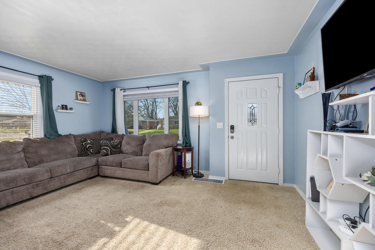 931 Ariebill Street SW