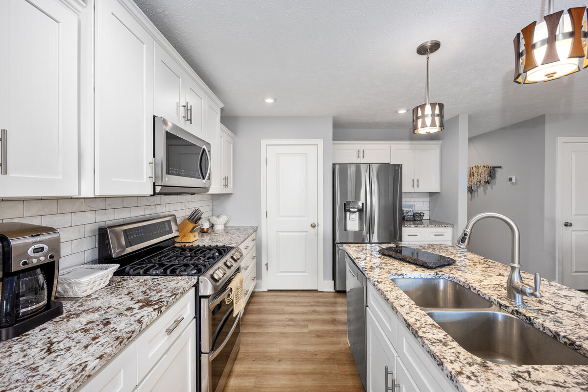 8911 Barrington Lane 30