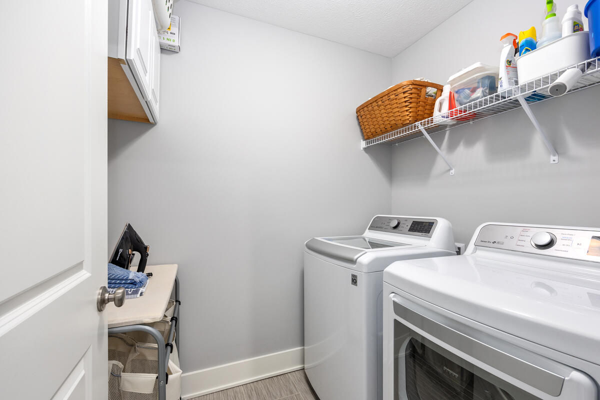 8911 Barrington Lane 30