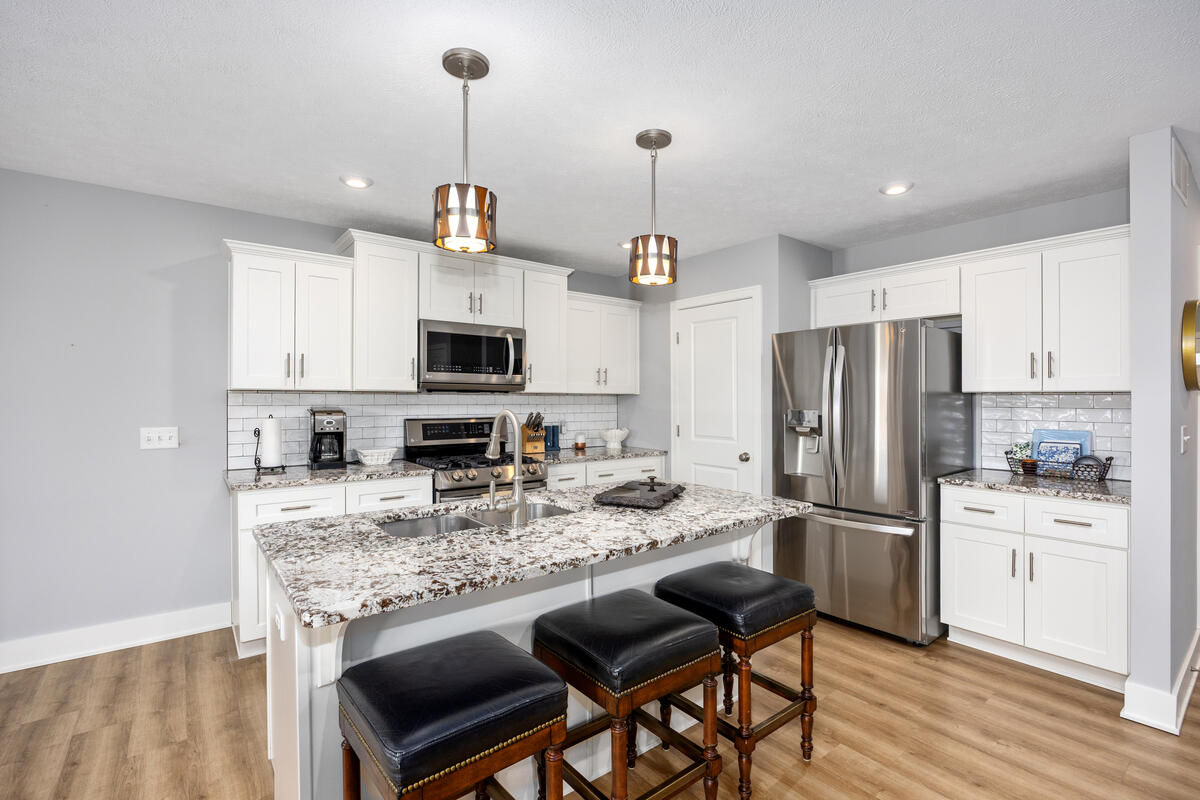 8911 Barrington Lane 30