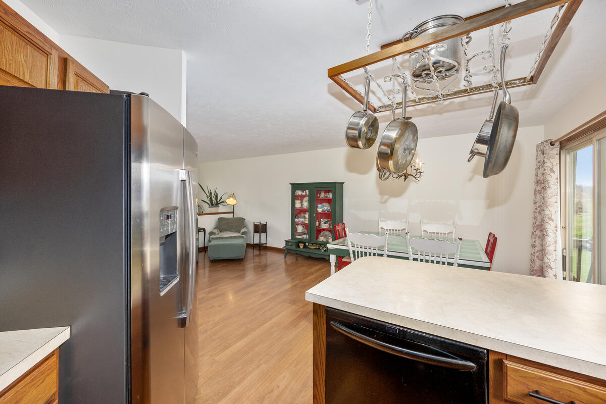 10480 Wolven Avenue NE