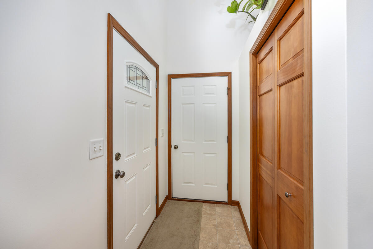 10480 Wolven Avenue NE