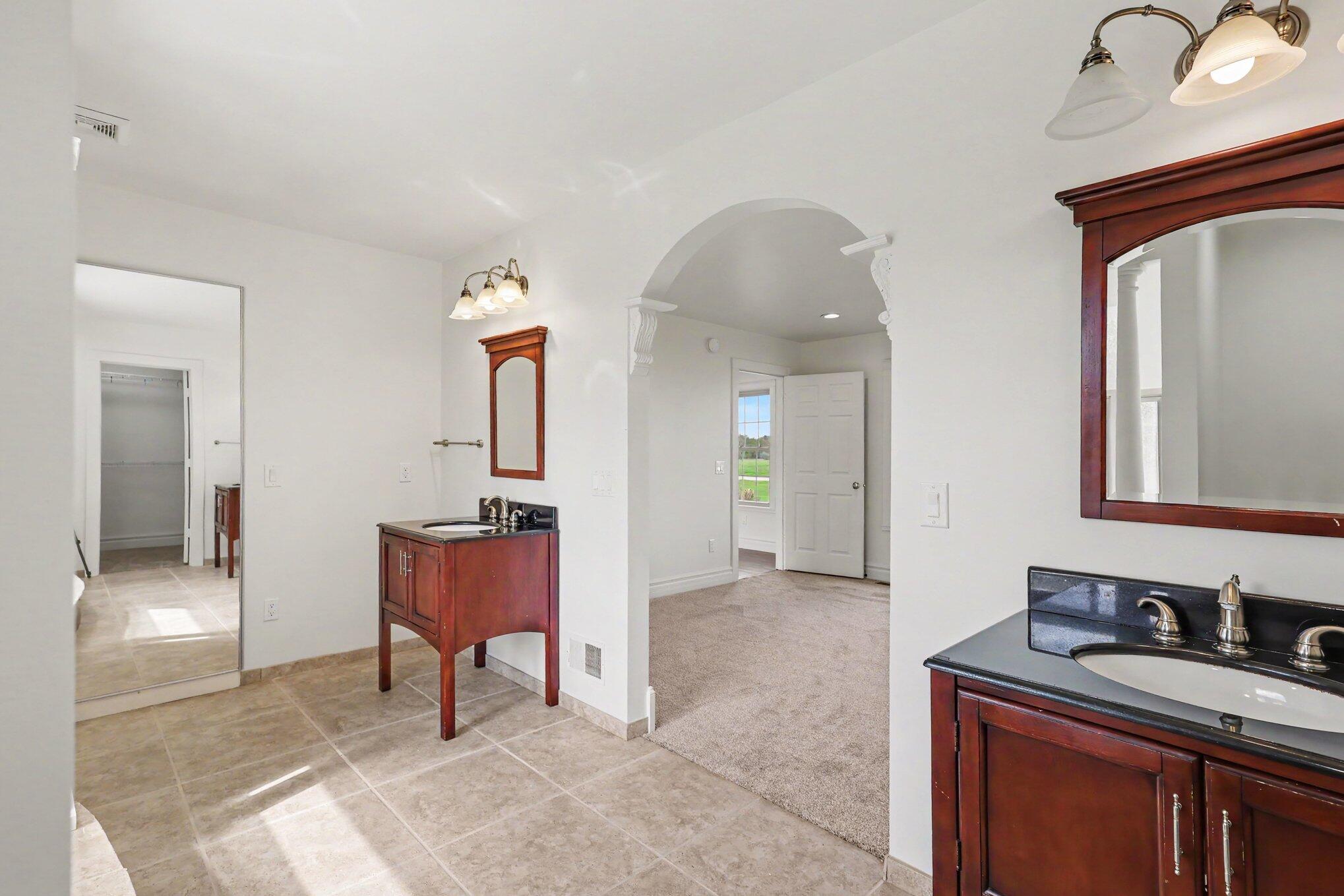 1438 S Satterlee Road