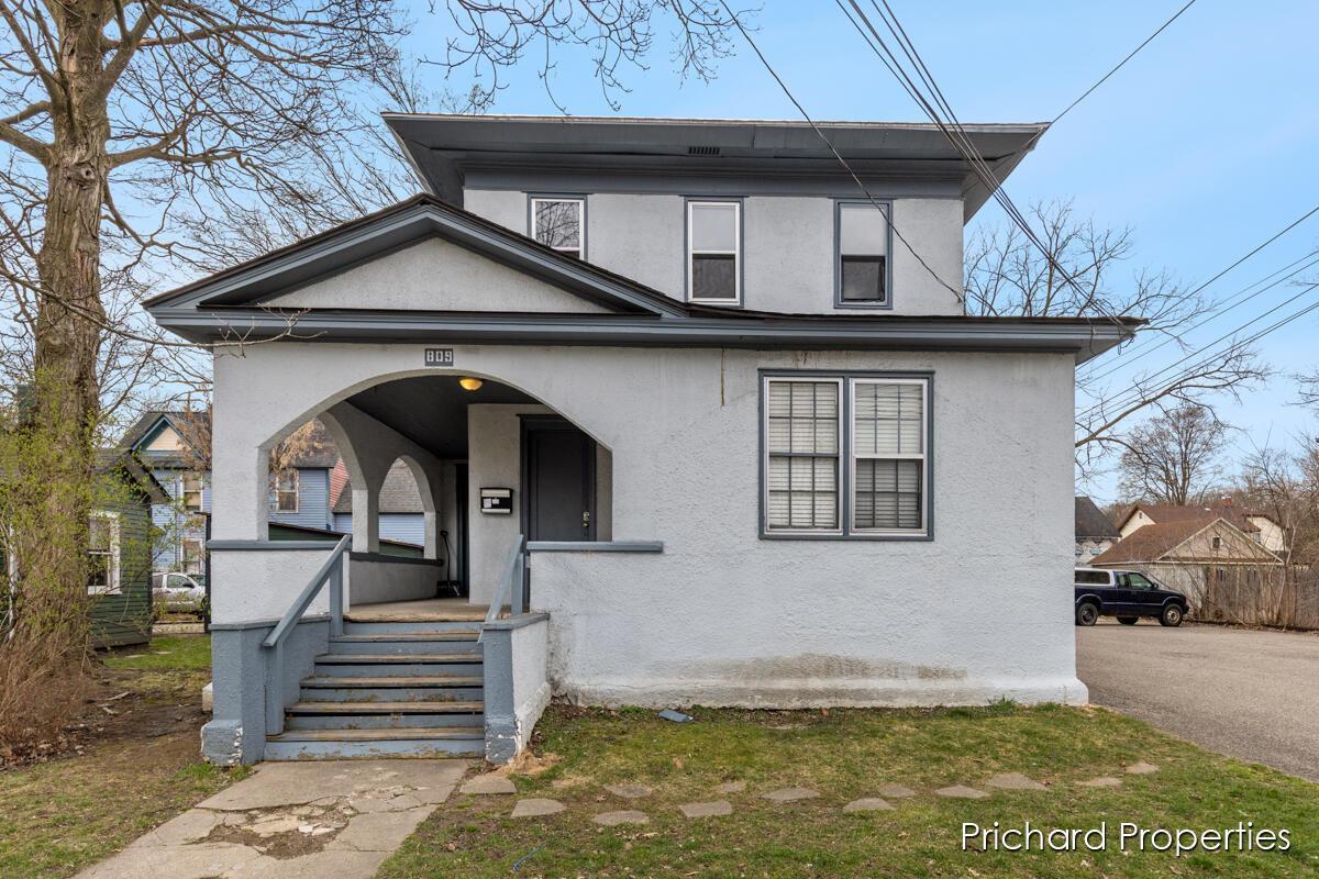 809-807 W Cedar Street