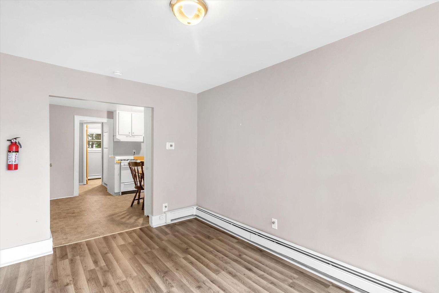 809-807 W Cedar Street