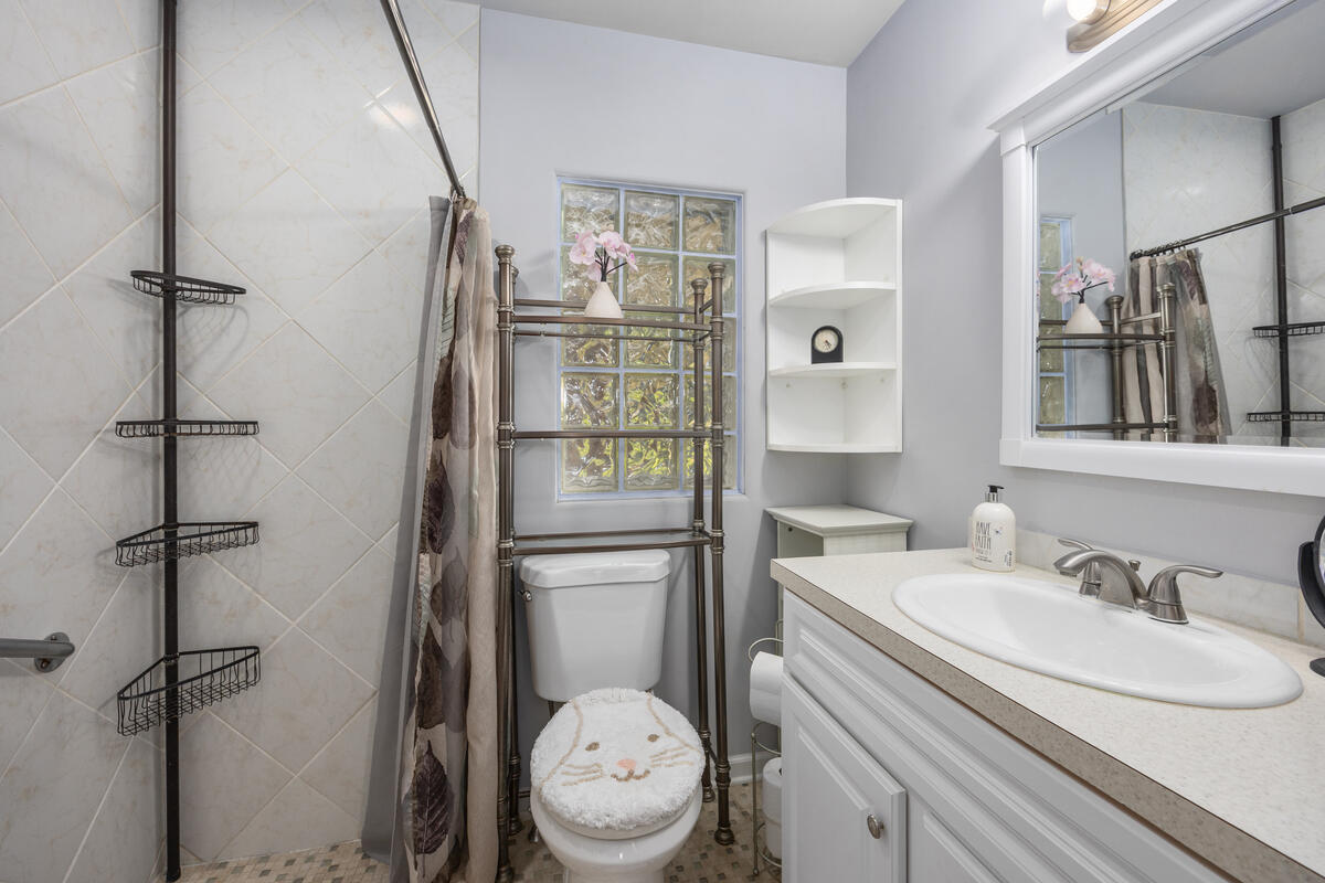 132 Morningside Drive SE