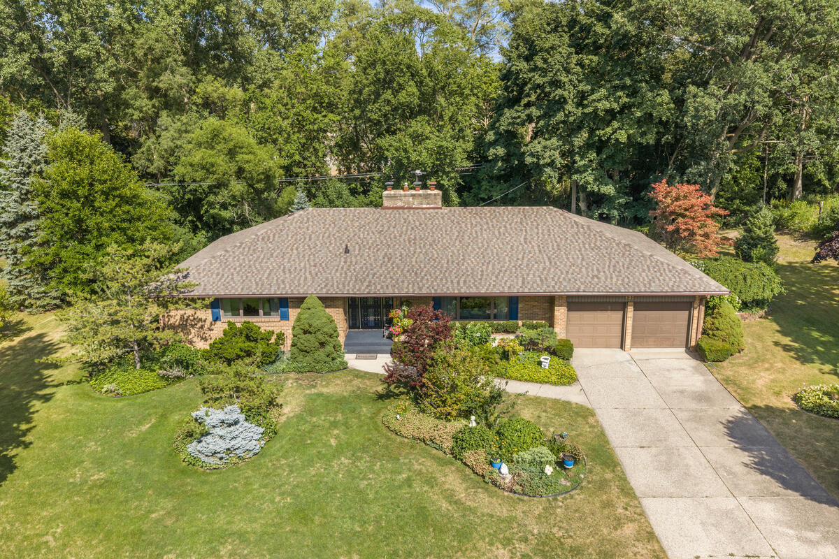 132 Morningside Drive SE