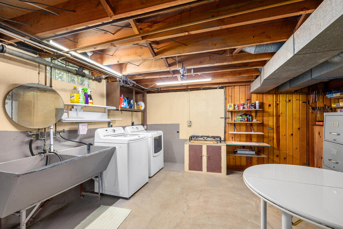 132 Morningside Drive SE