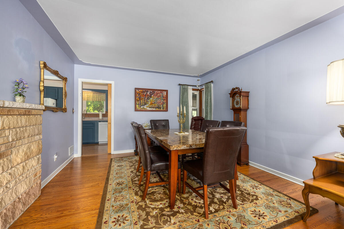 132 Morningside Drive SE