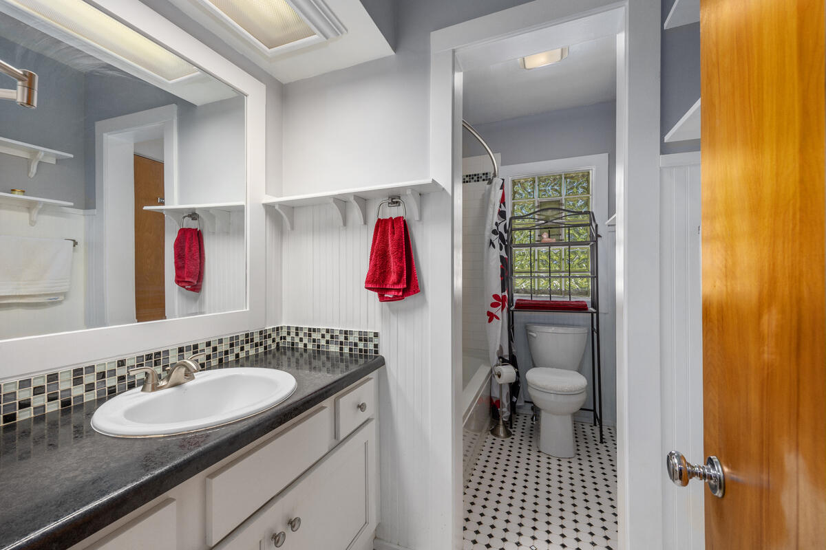 132 Morningside Drive SE
