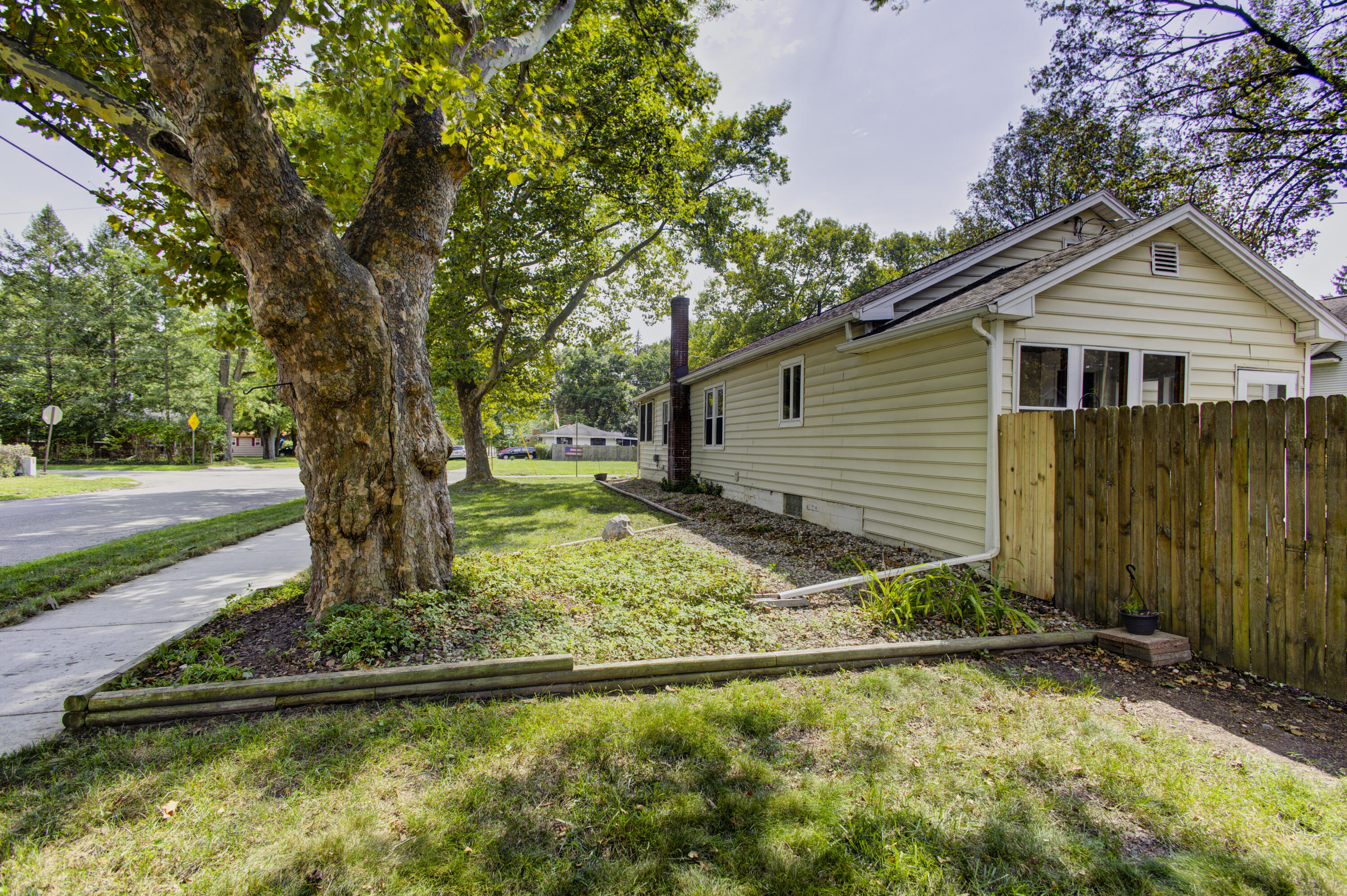 2504 Logan Avenue