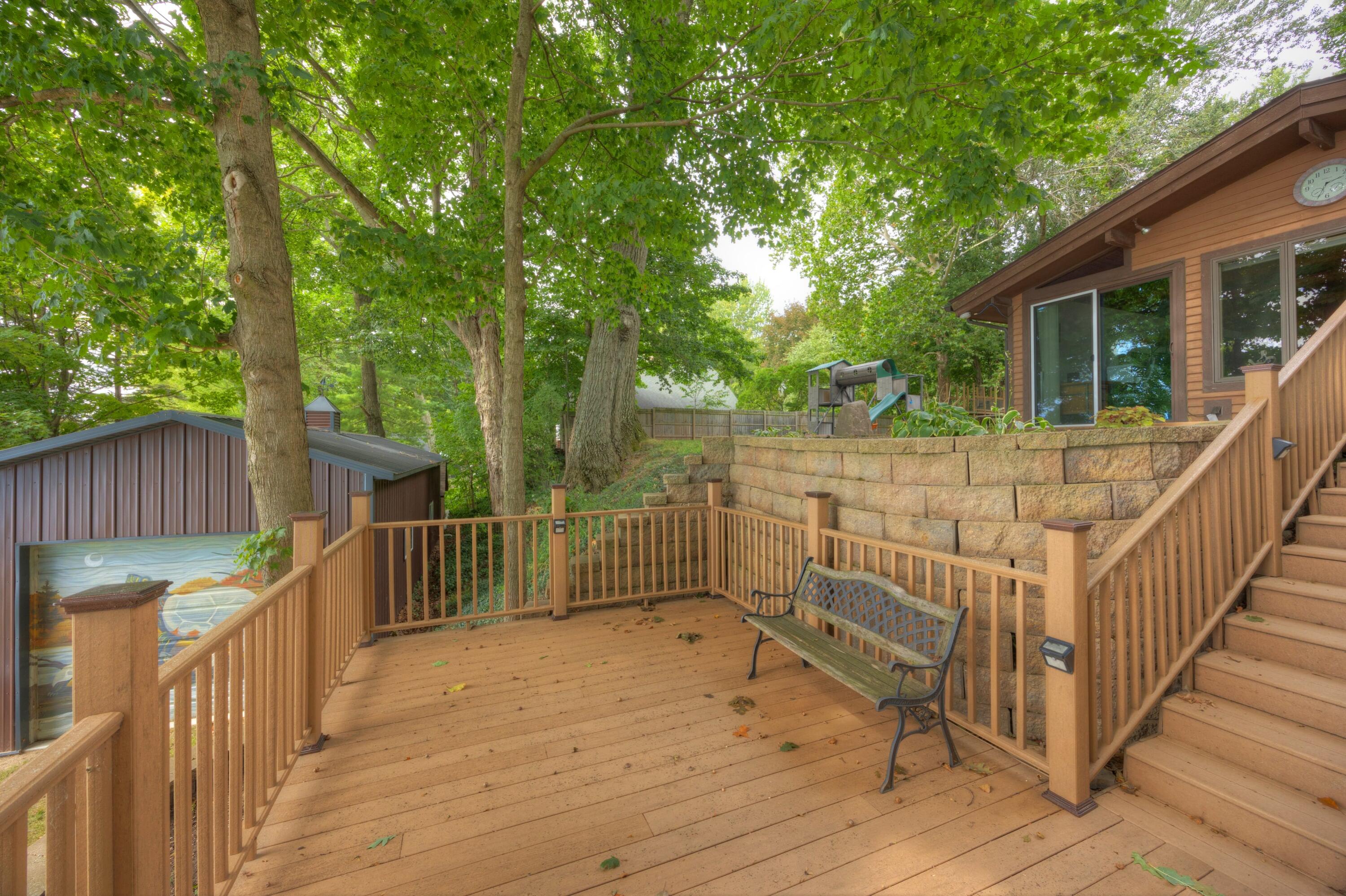 2533 Miner Lake Drive