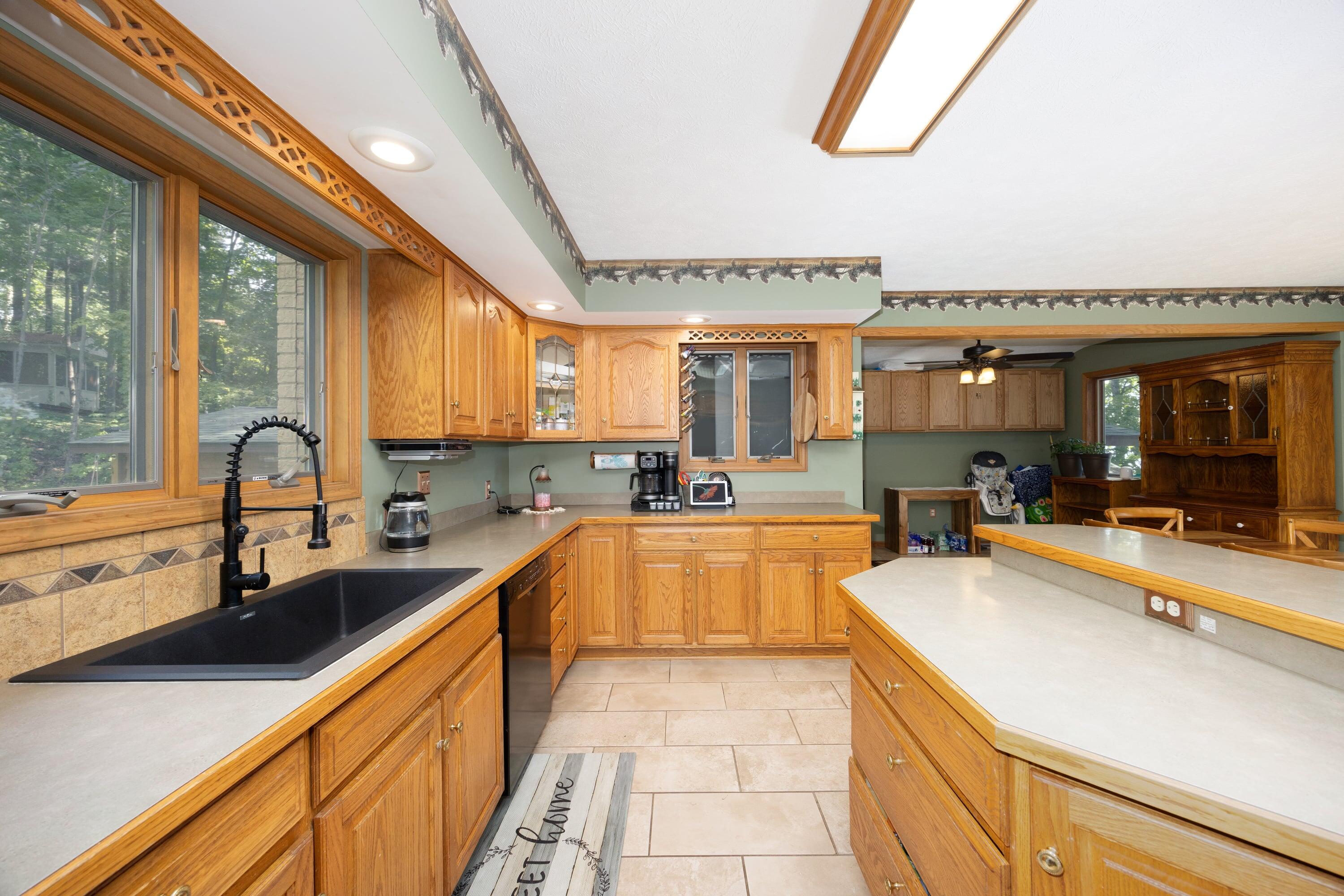 2533 Miner Lake Drive