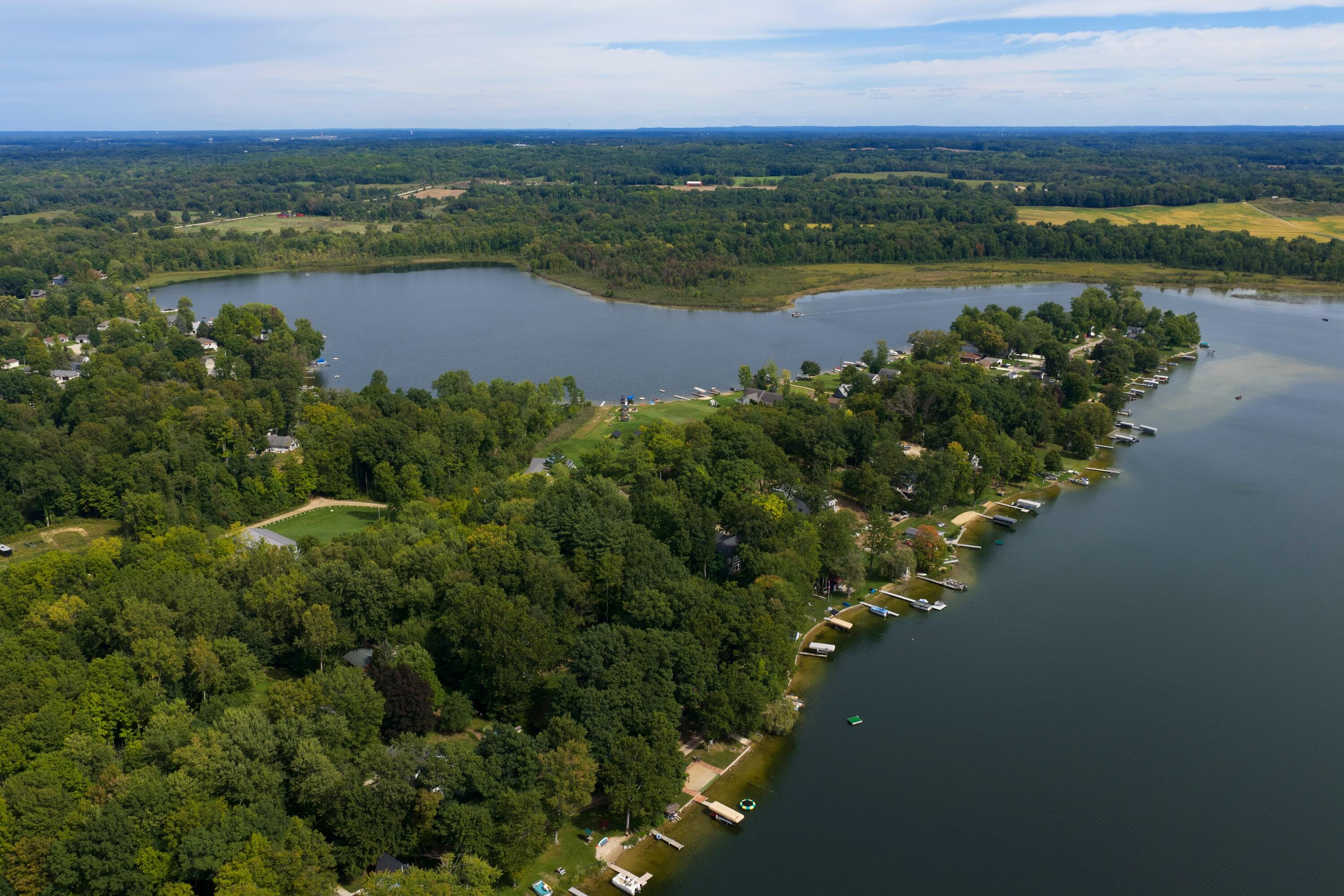 2533 Miner Lake Drive