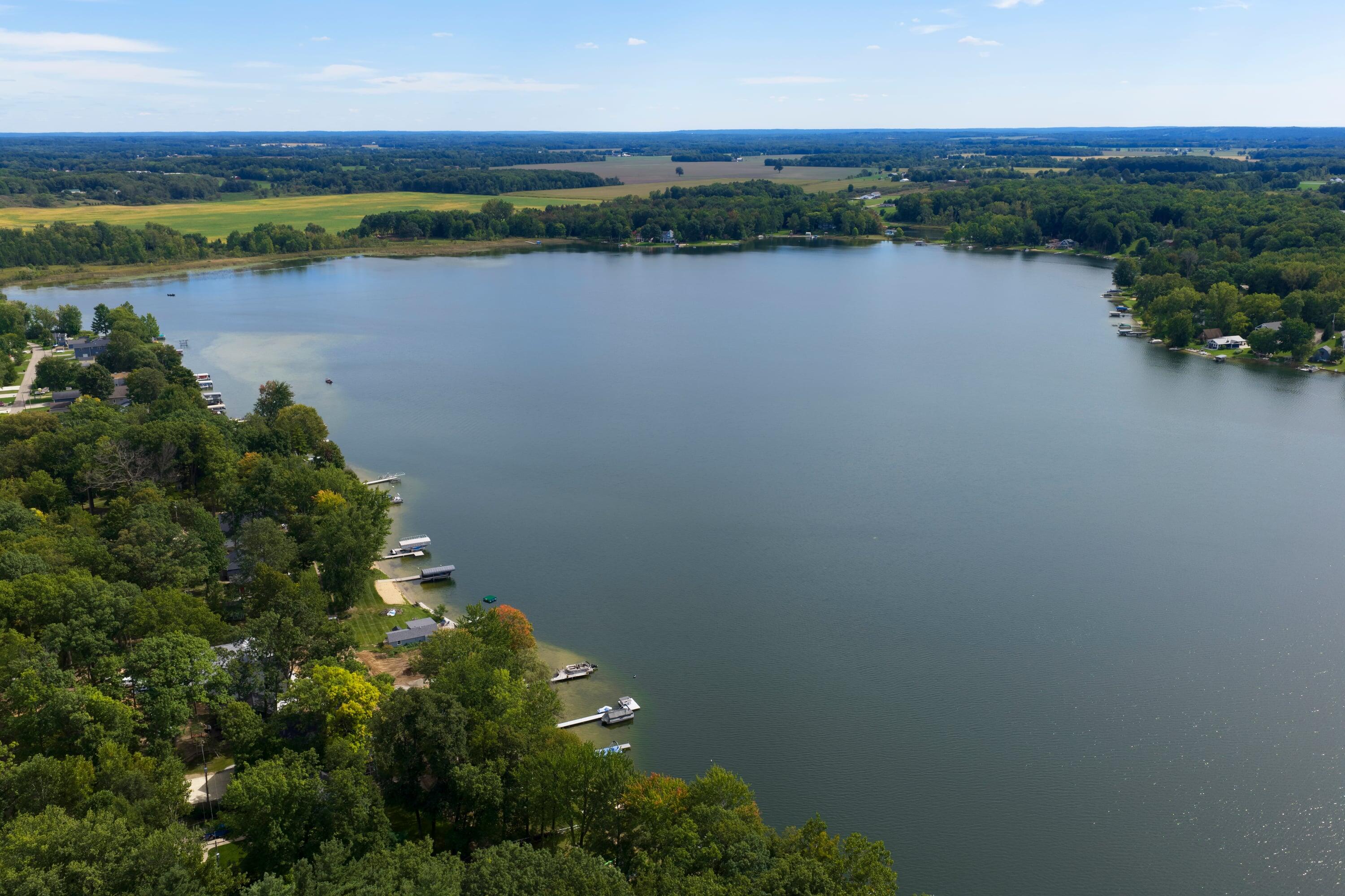 2533 Miner Lake Drive