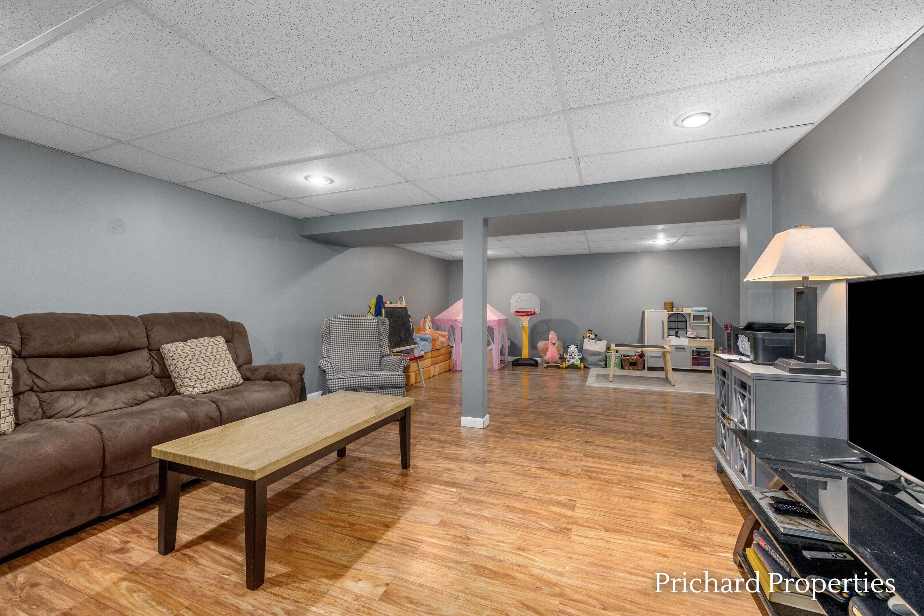 4762 Marshall Avenue SE