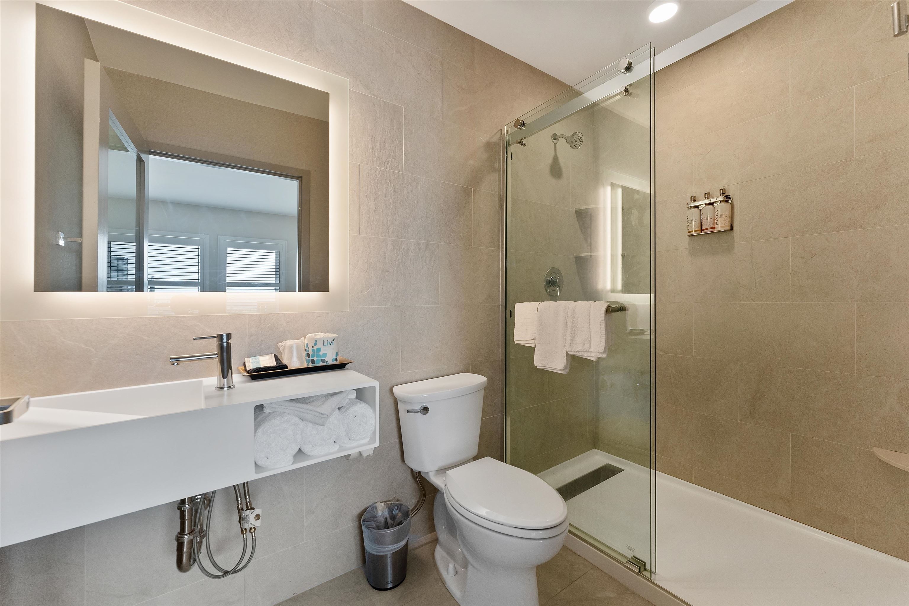 4600 Ocean Avenue Unit: Oceanic Motel