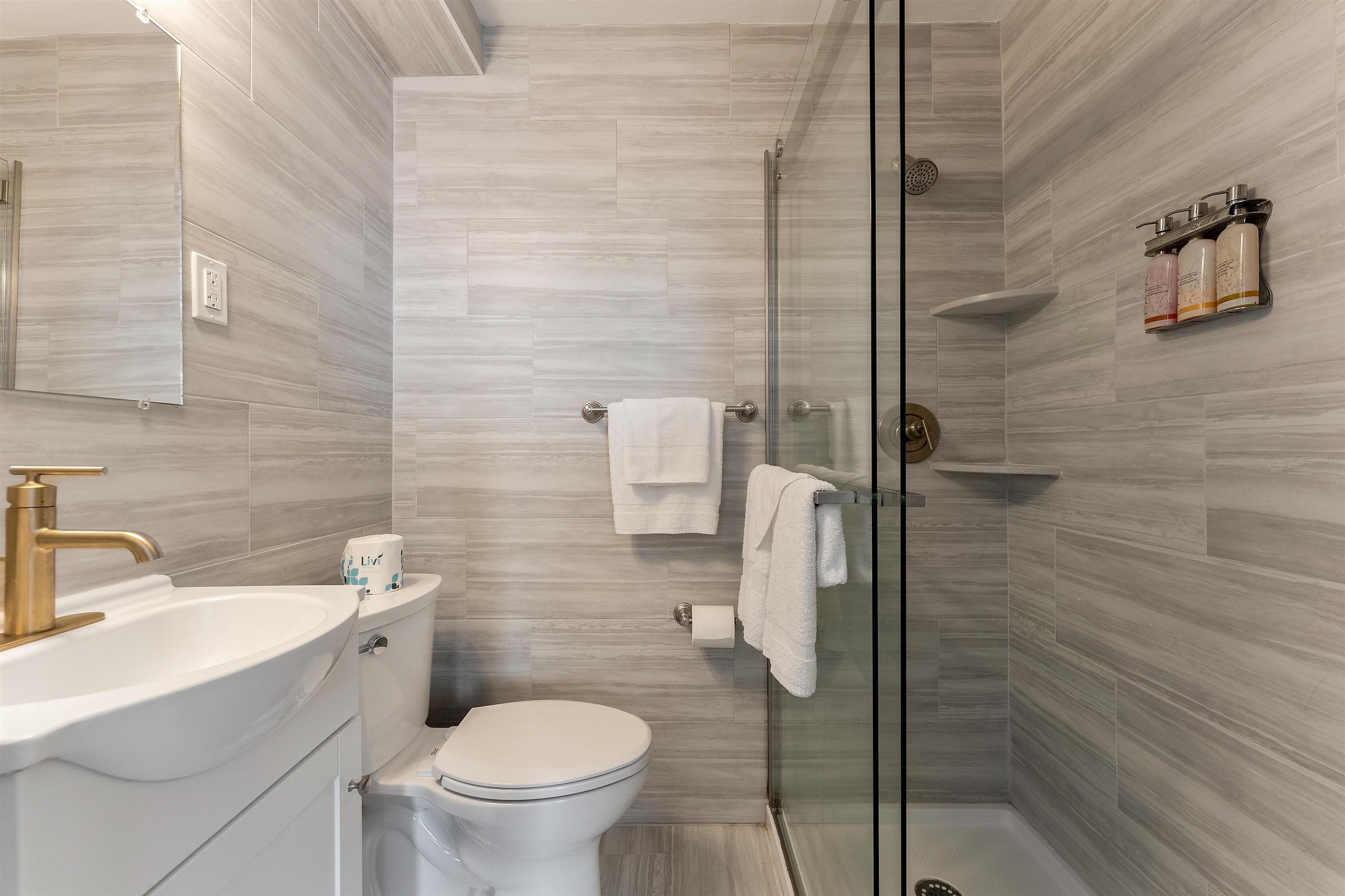 4600 Ocean Avenue Unit: Oceanic Motel