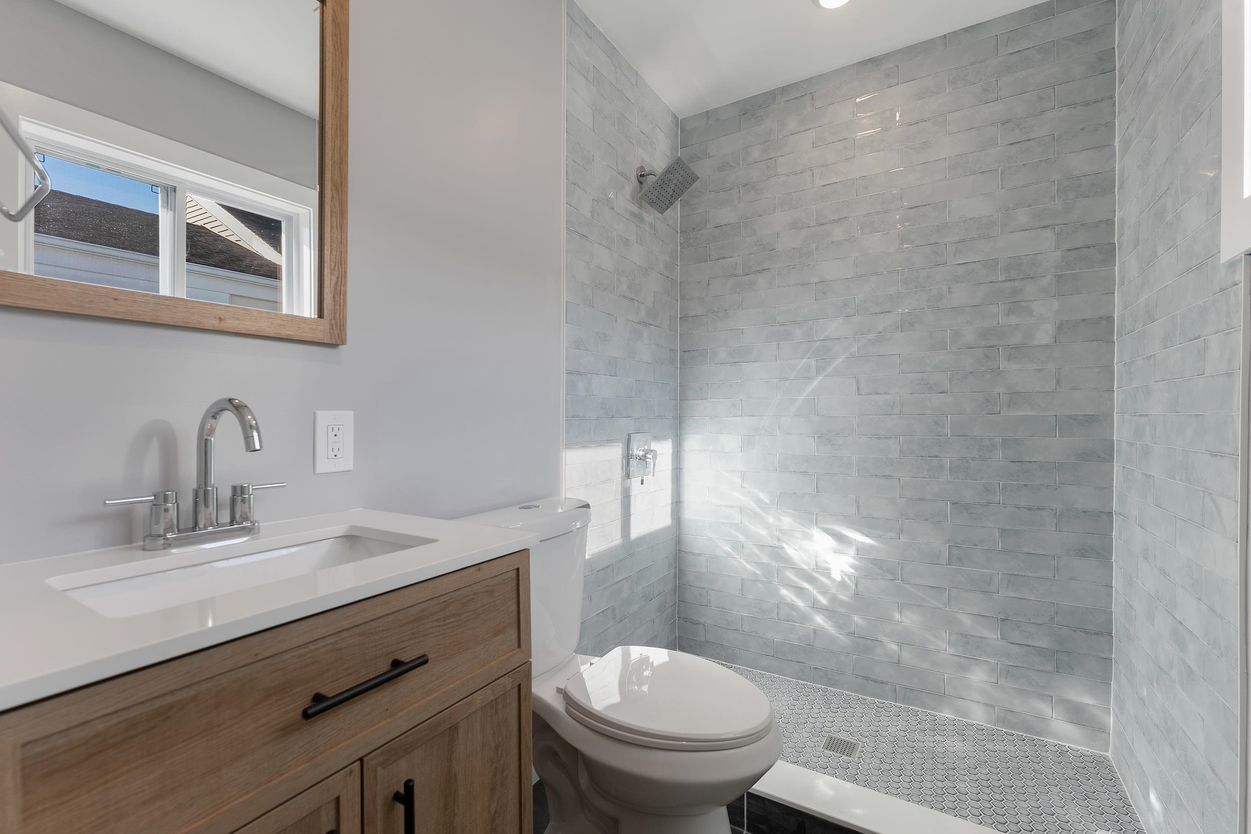 108 W Trenton Avenue