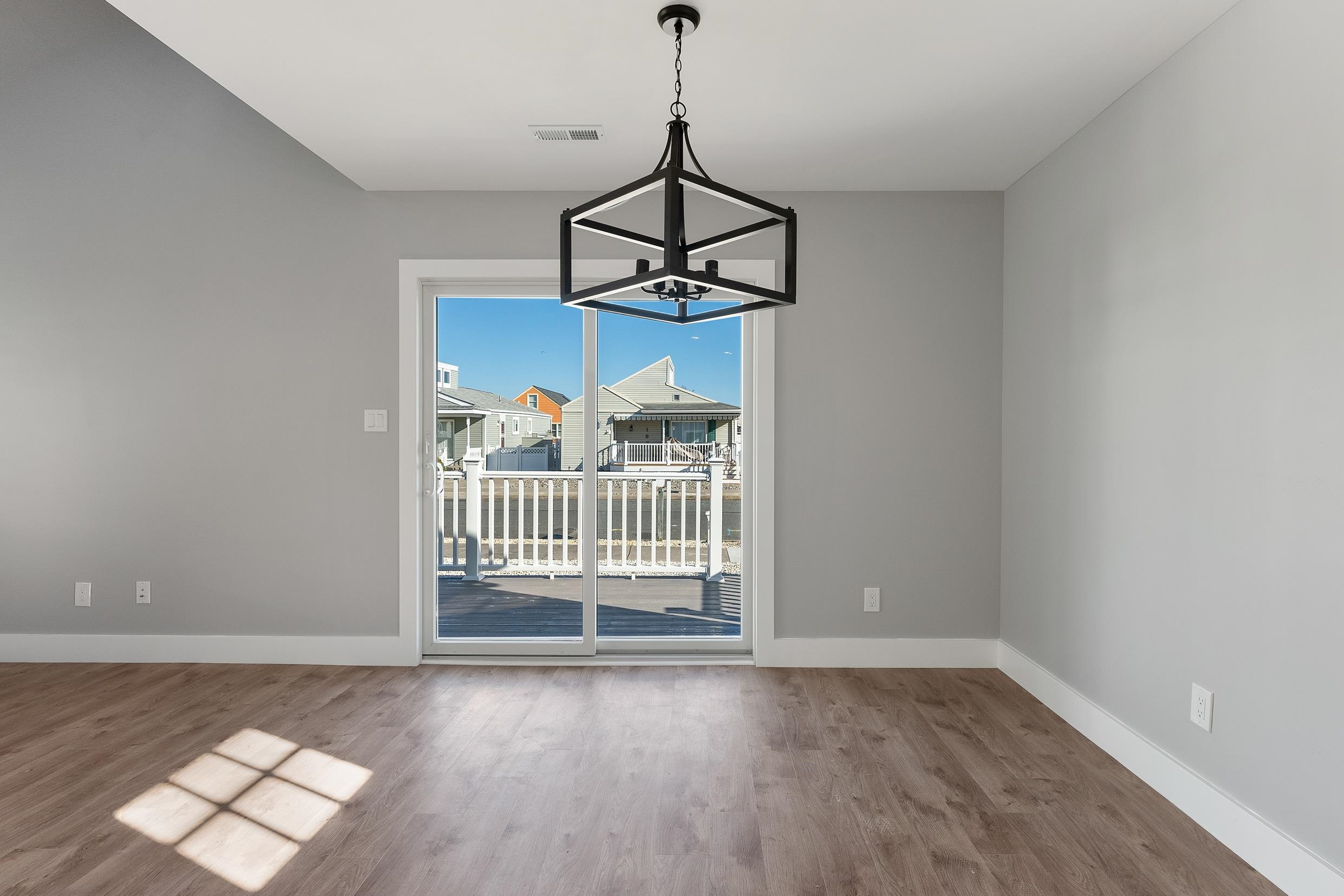 108 W Trenton Avenue