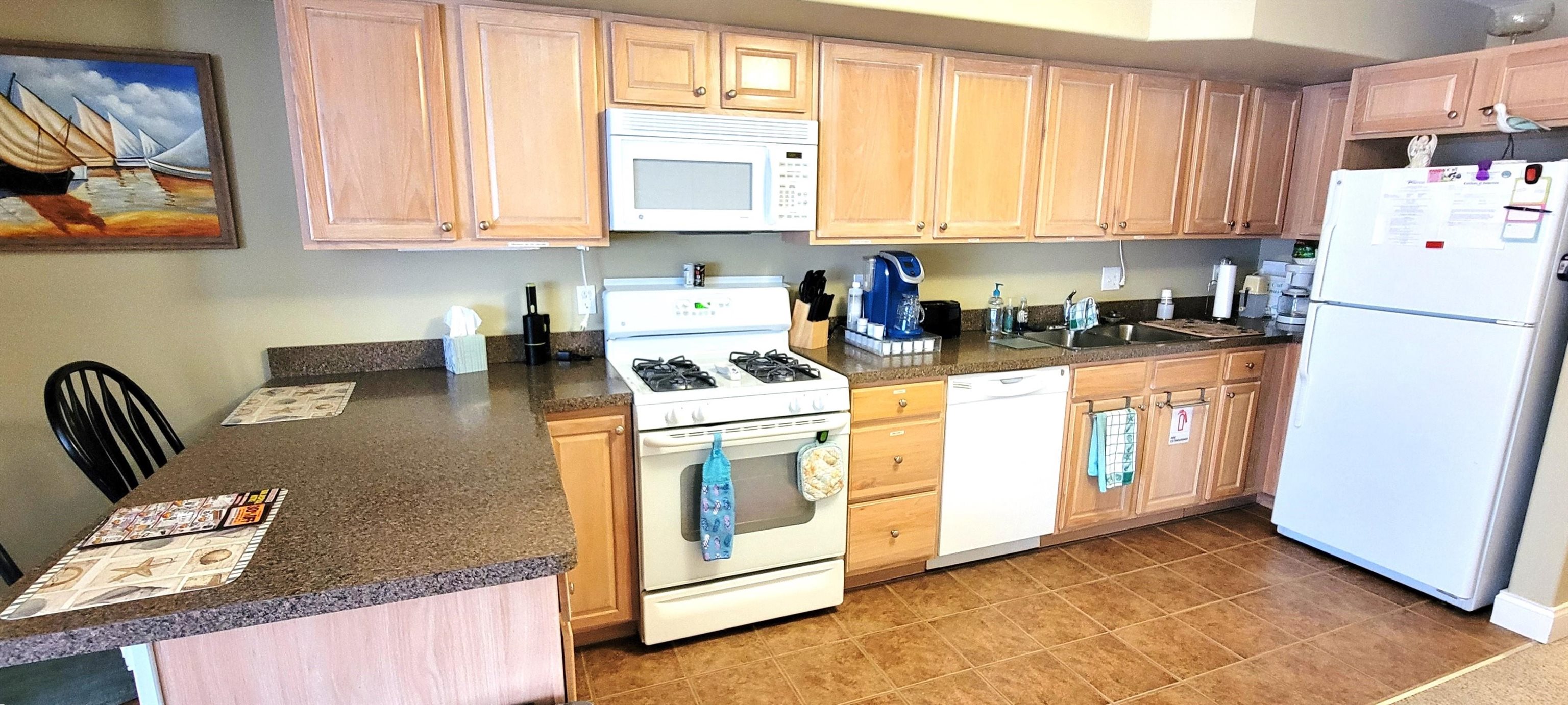 117 E Poplar Avenue Unit: 101