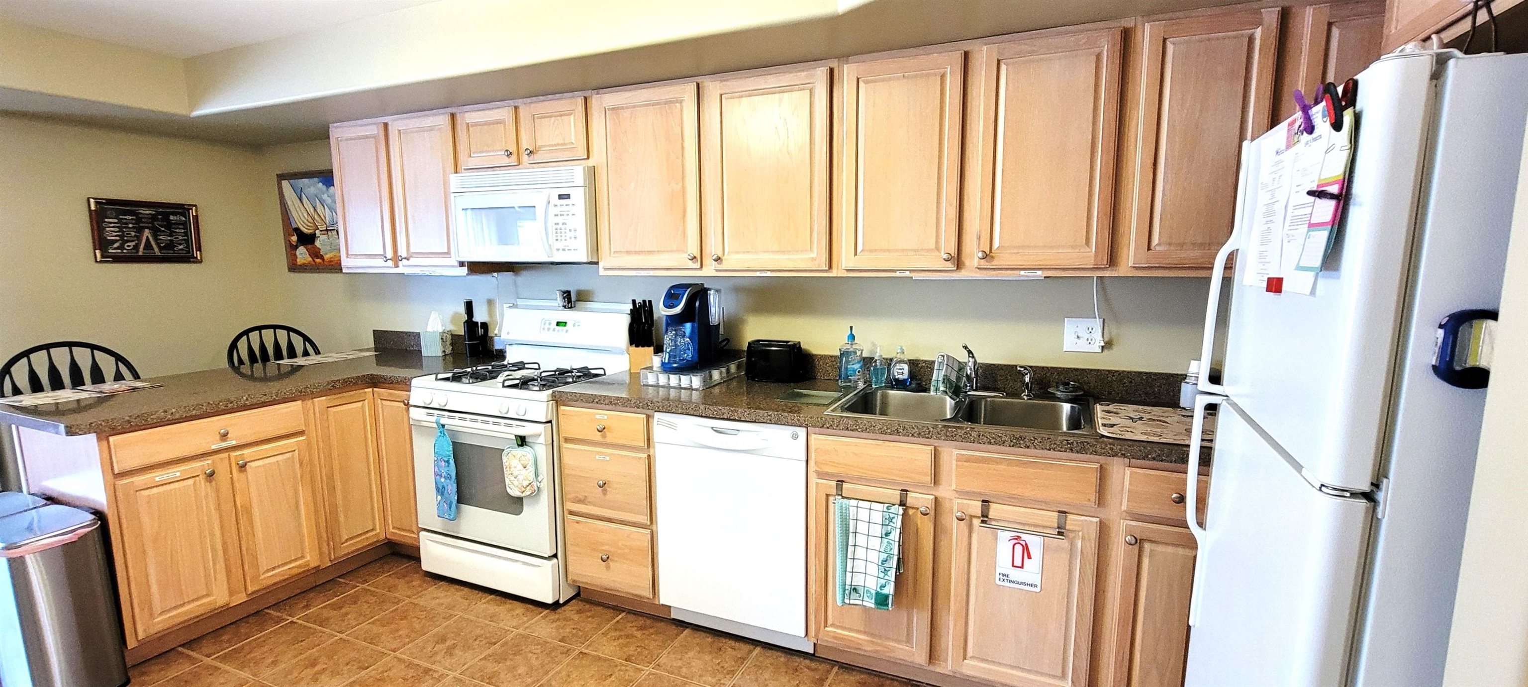 117 E Poplar Avenue Unit: 101