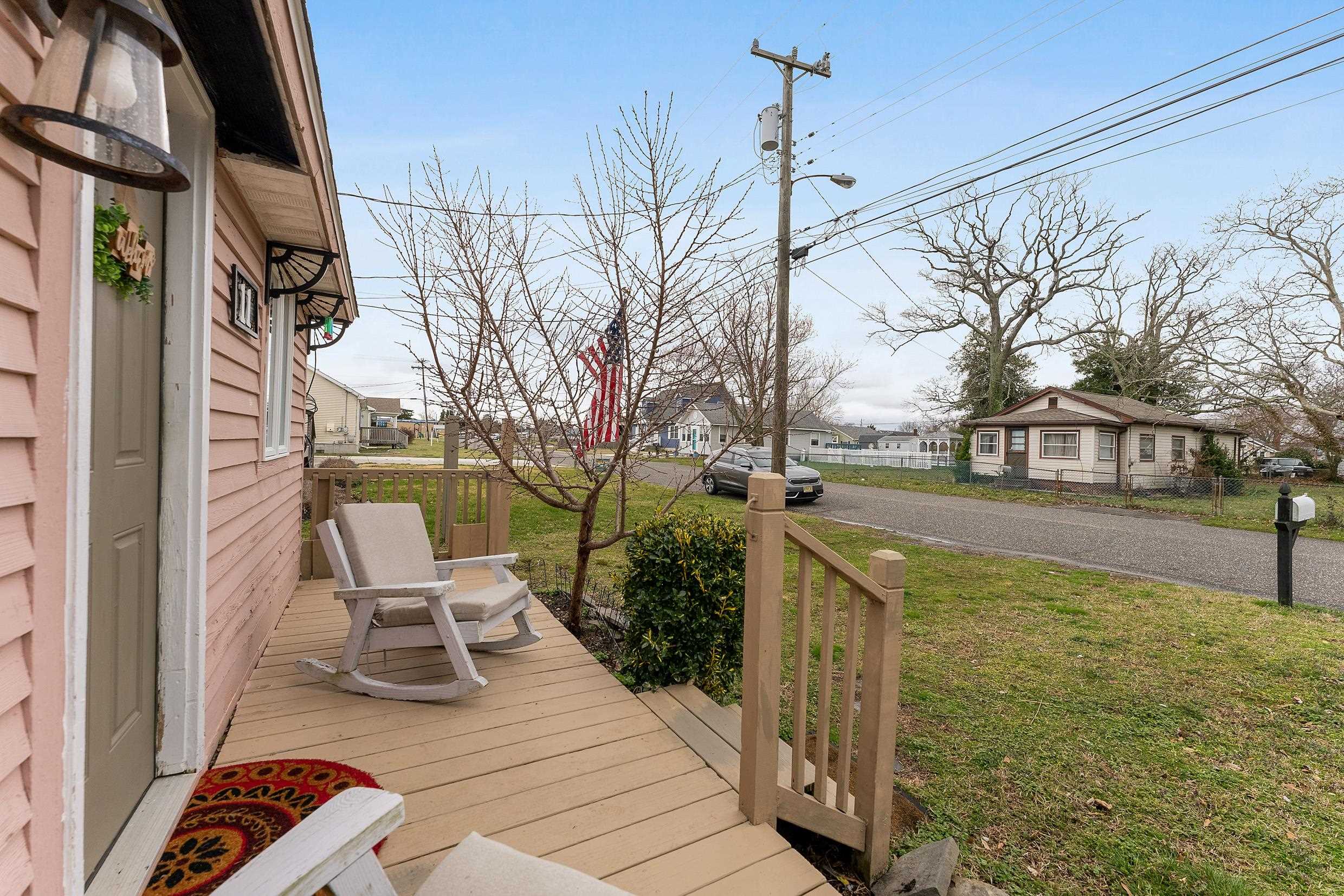 11 Schellinger Avenue