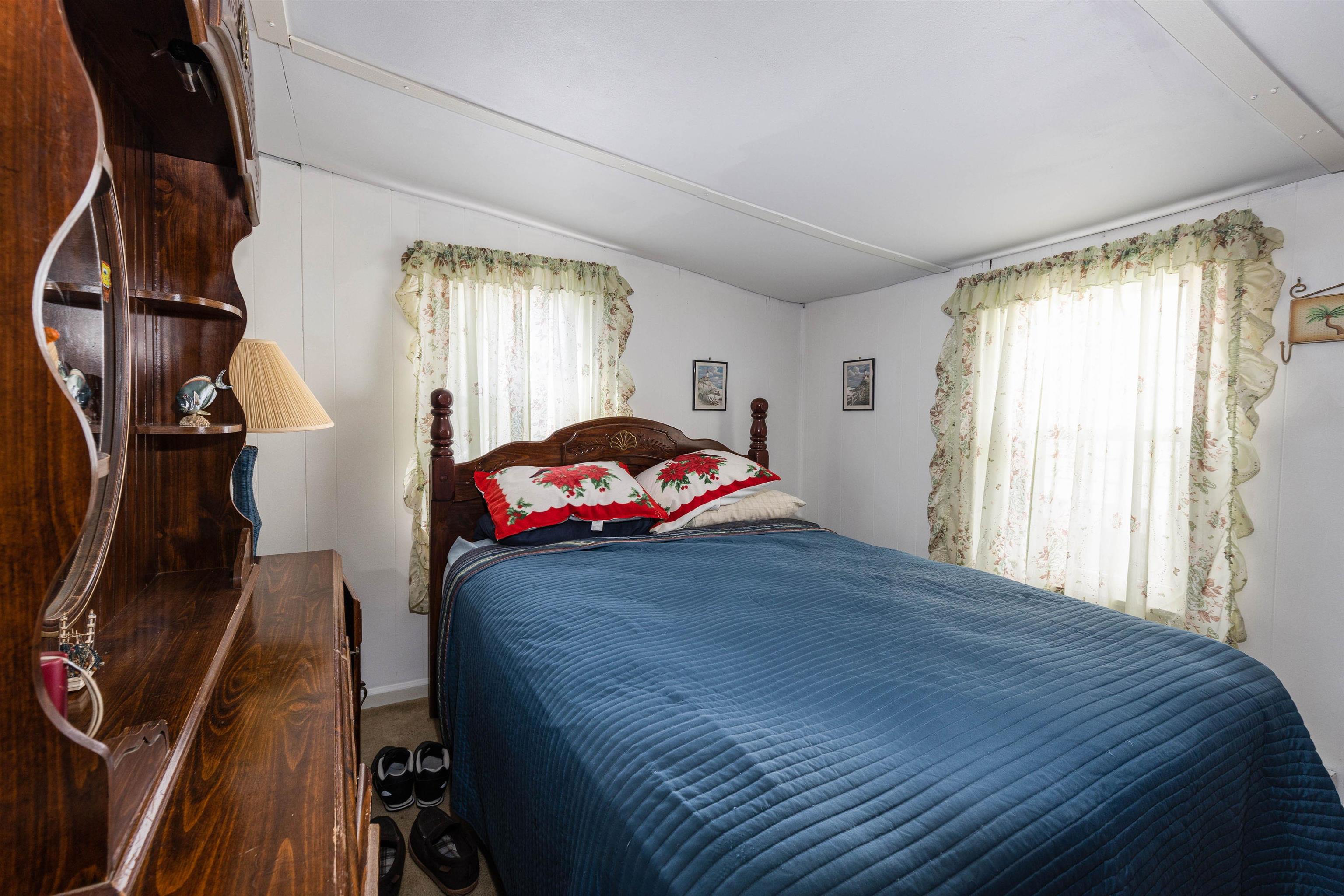 106 1/2 W 16th Street