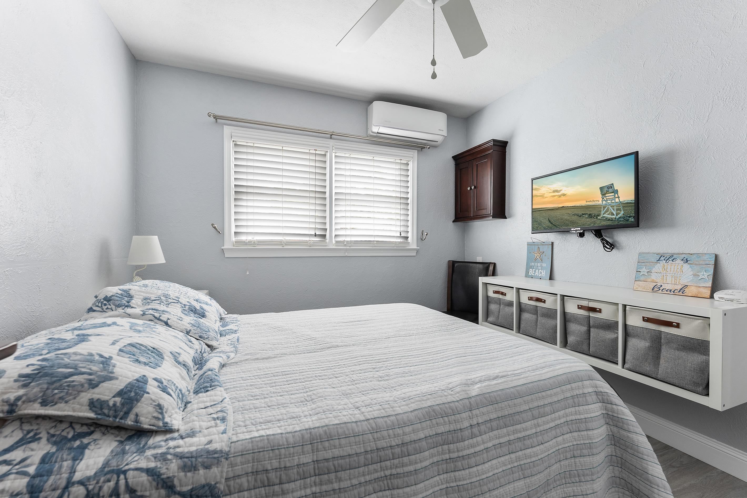 301 E Lavender Road Unit: B