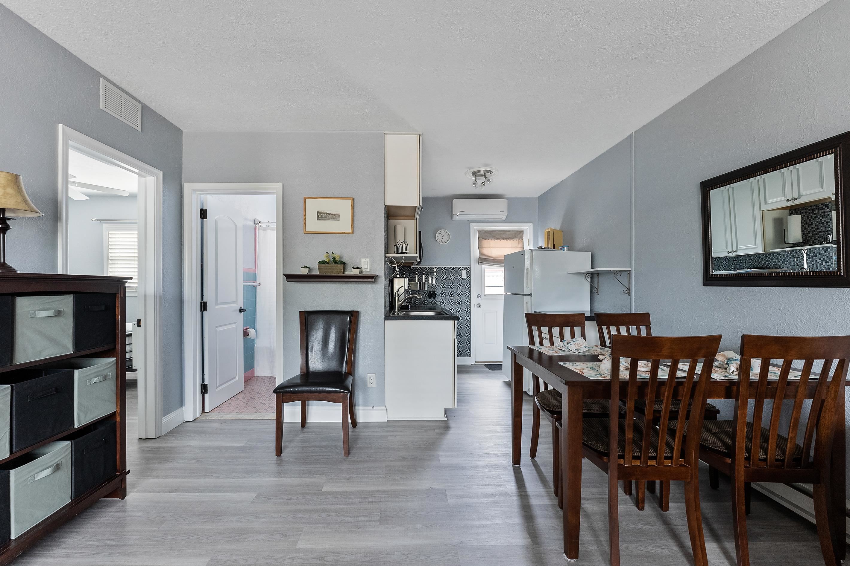 301 E Lavender Road Unit: B