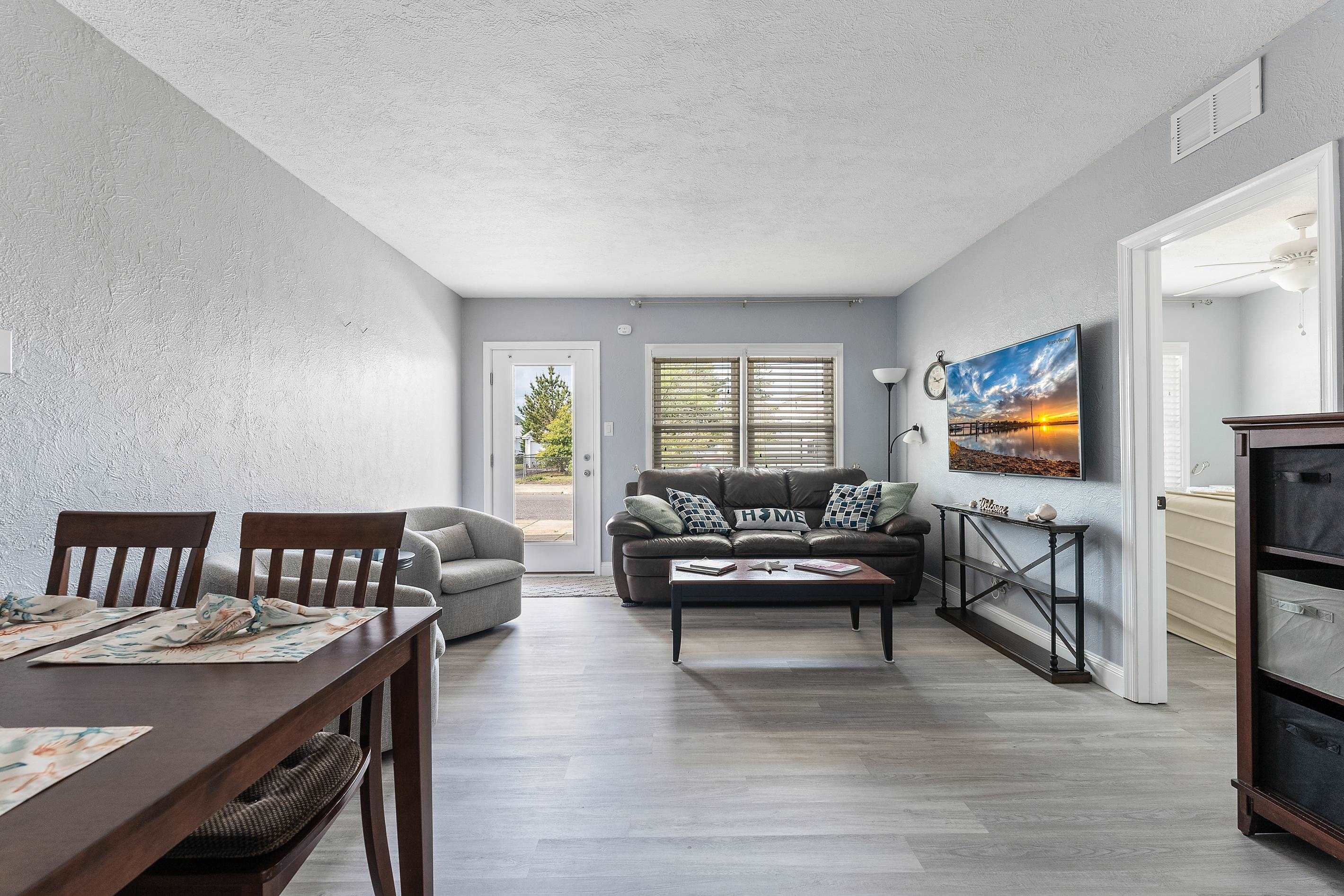 301 E Lavender Road Unit: B