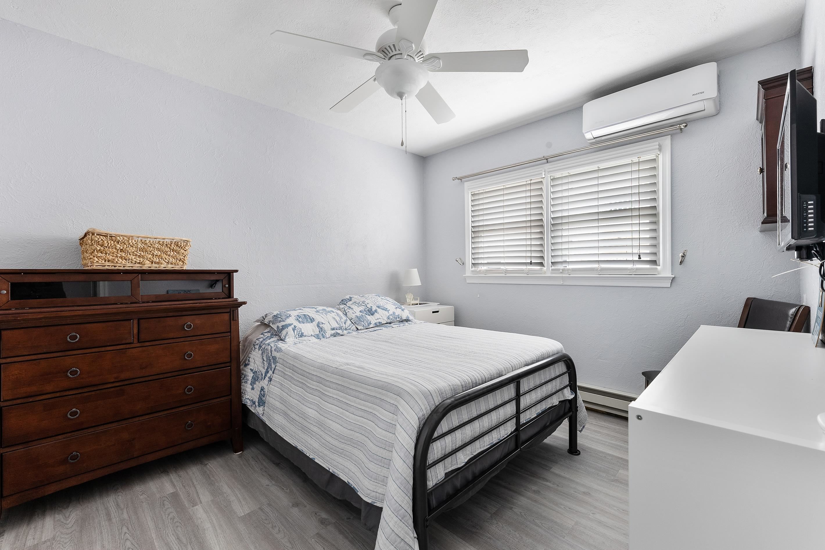 301 E Lavender Road Unit: B