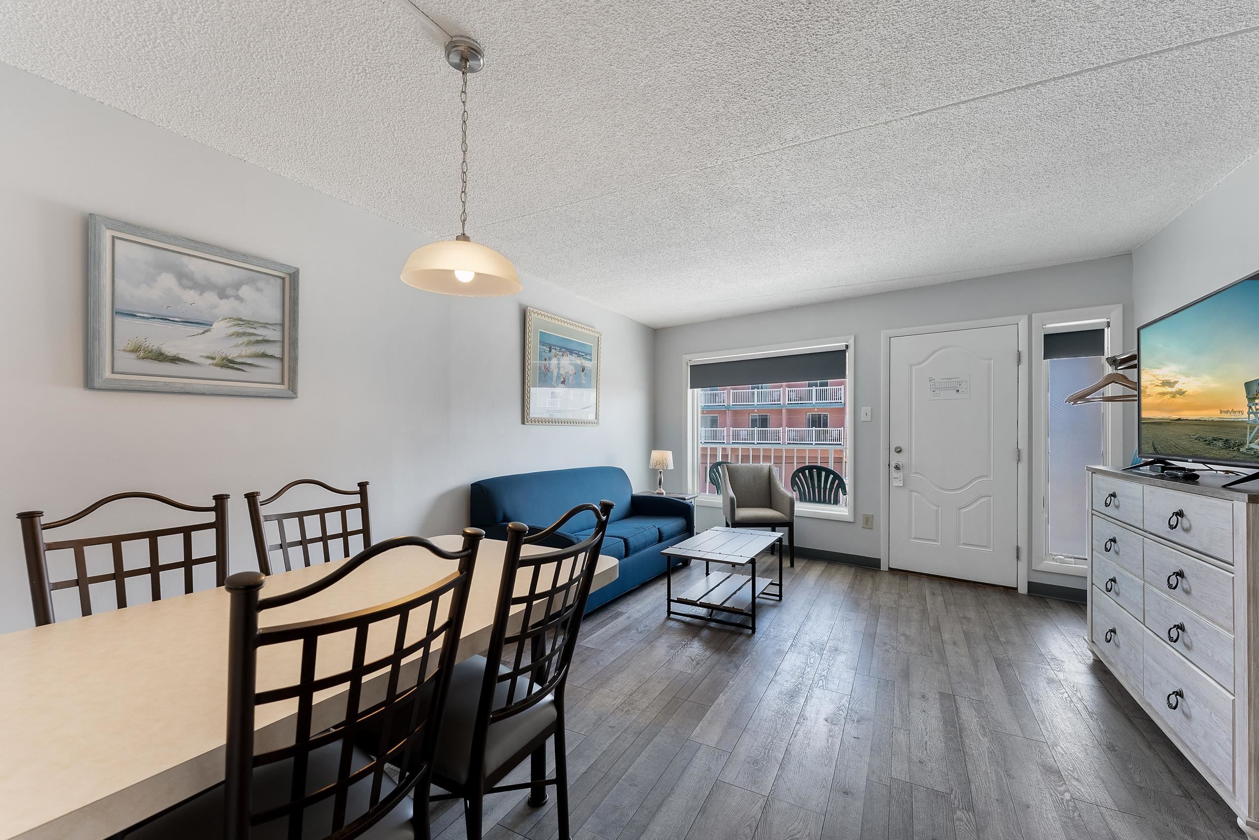 9101 Atlantic Ave Unit: 204