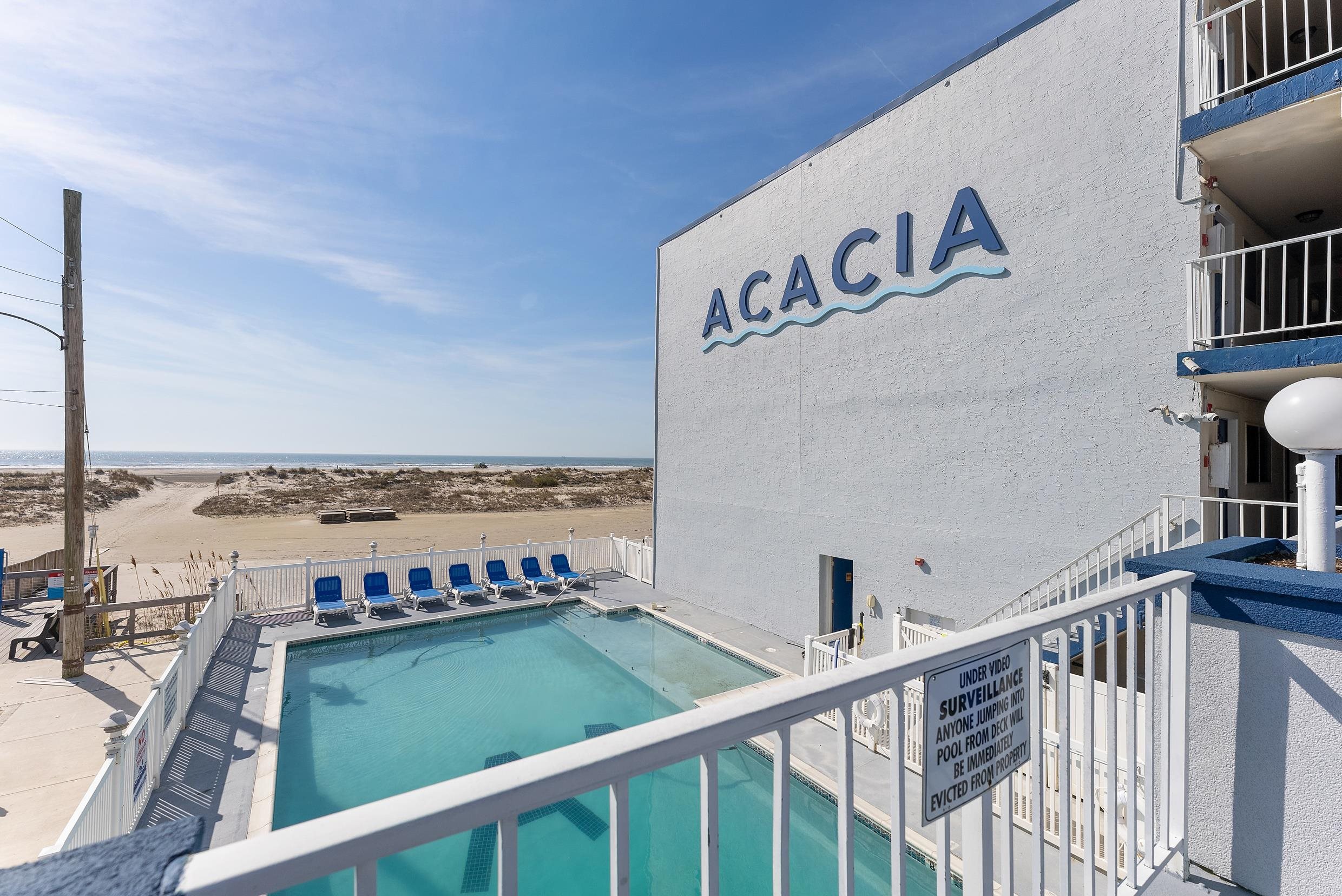 9101 Atlantic Ave Unit: 204