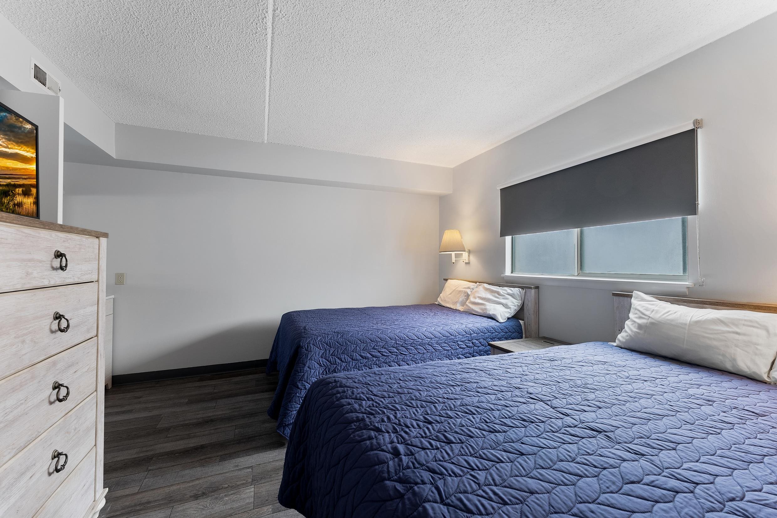 9101 Atlantic Ave Unit: 204
